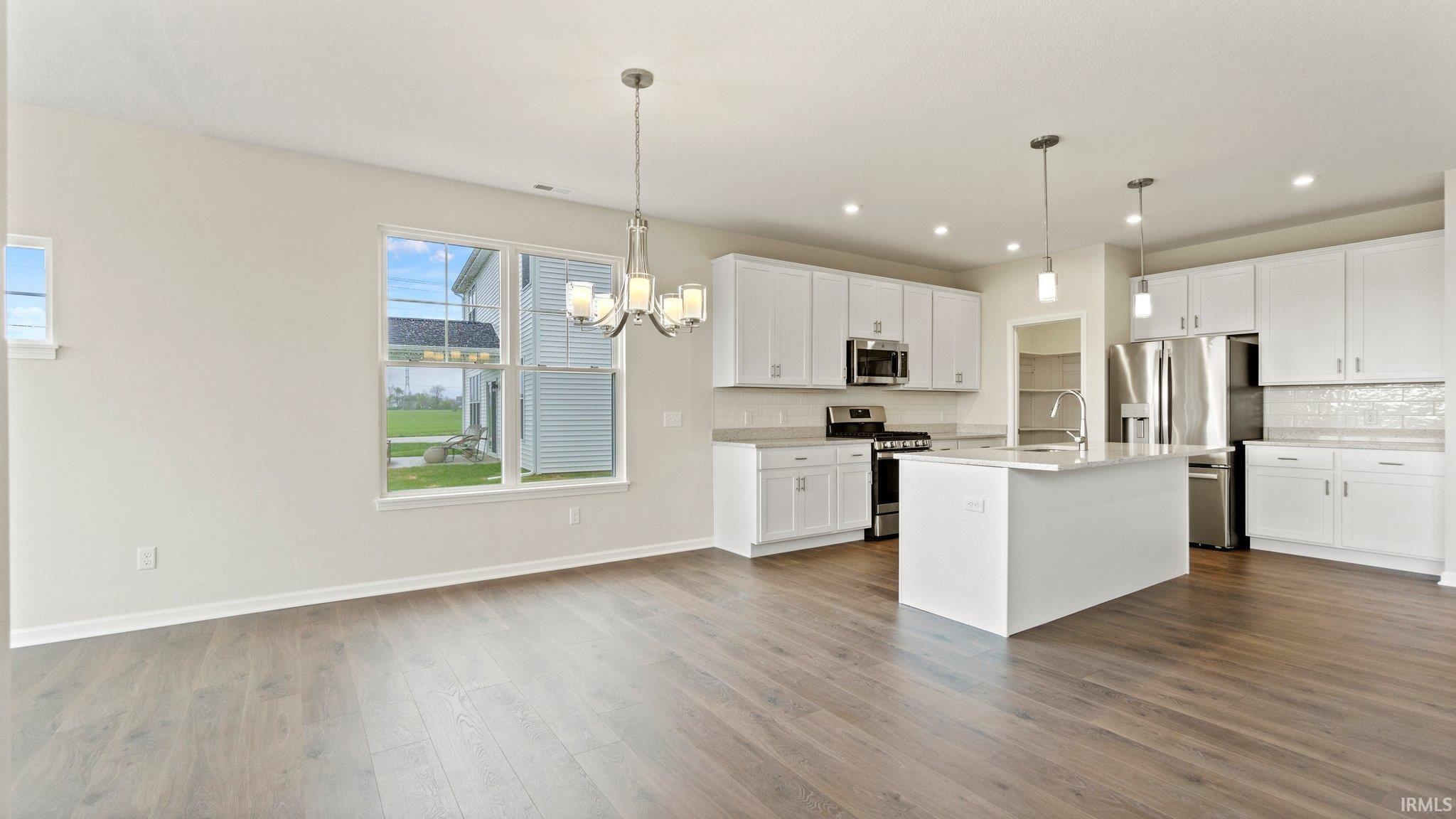 8947 Belmont Wood