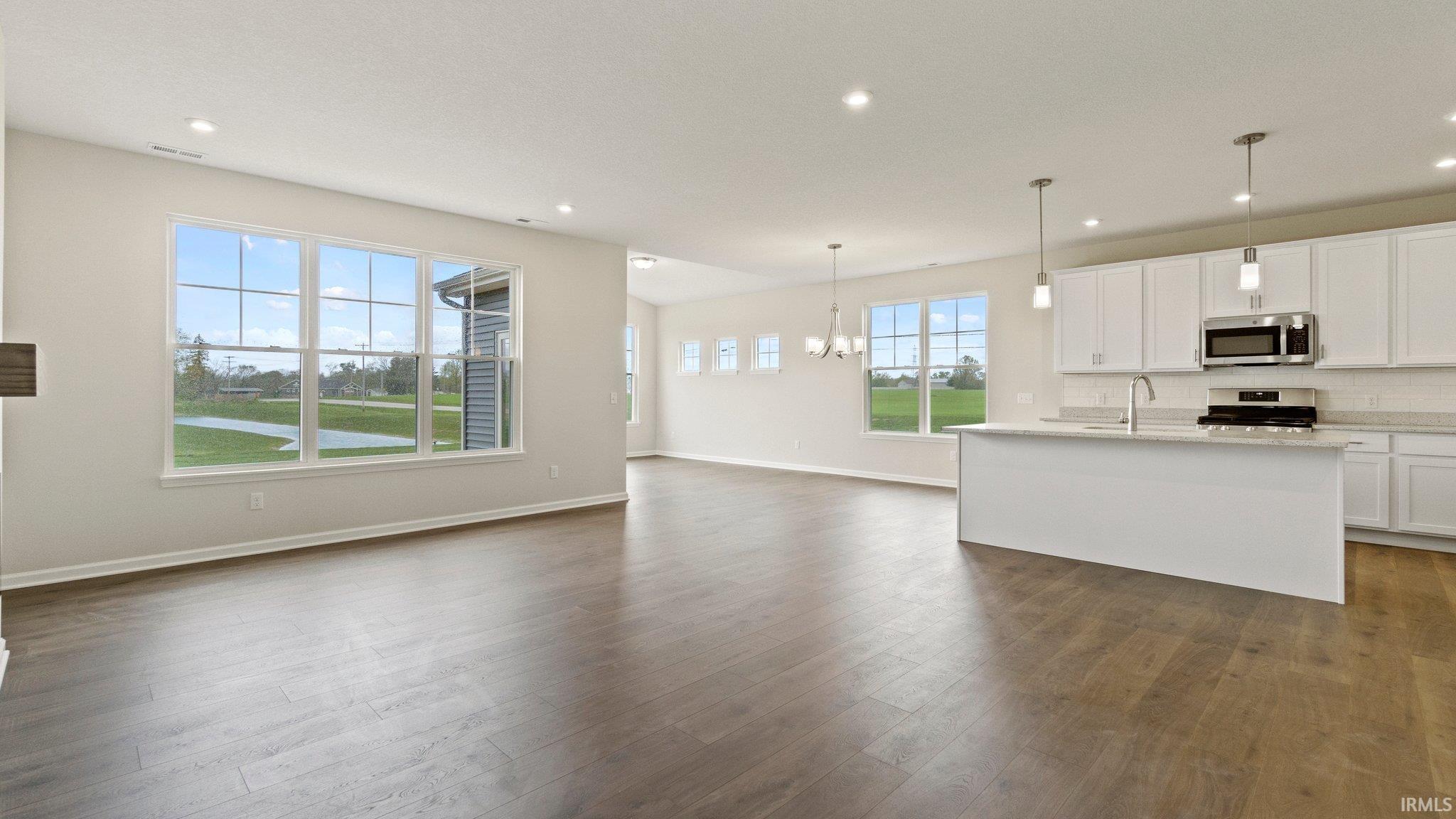 8947 Belmont Wood
