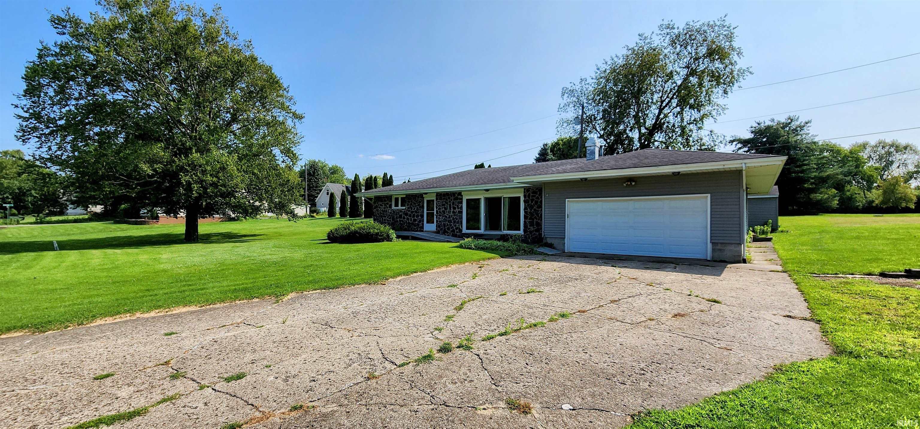 11241 Wawasee Circle East