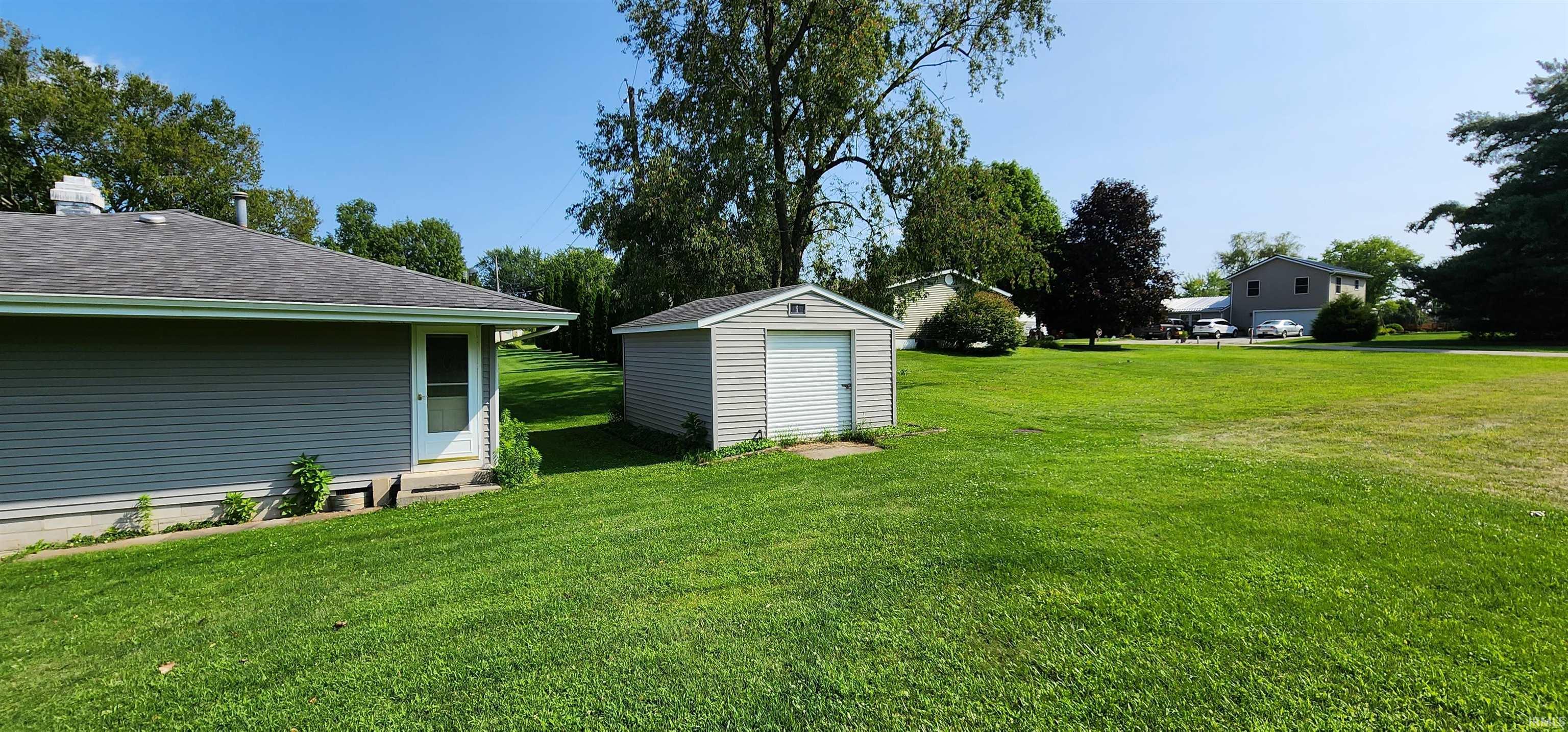 11241 Wawasee Circle East