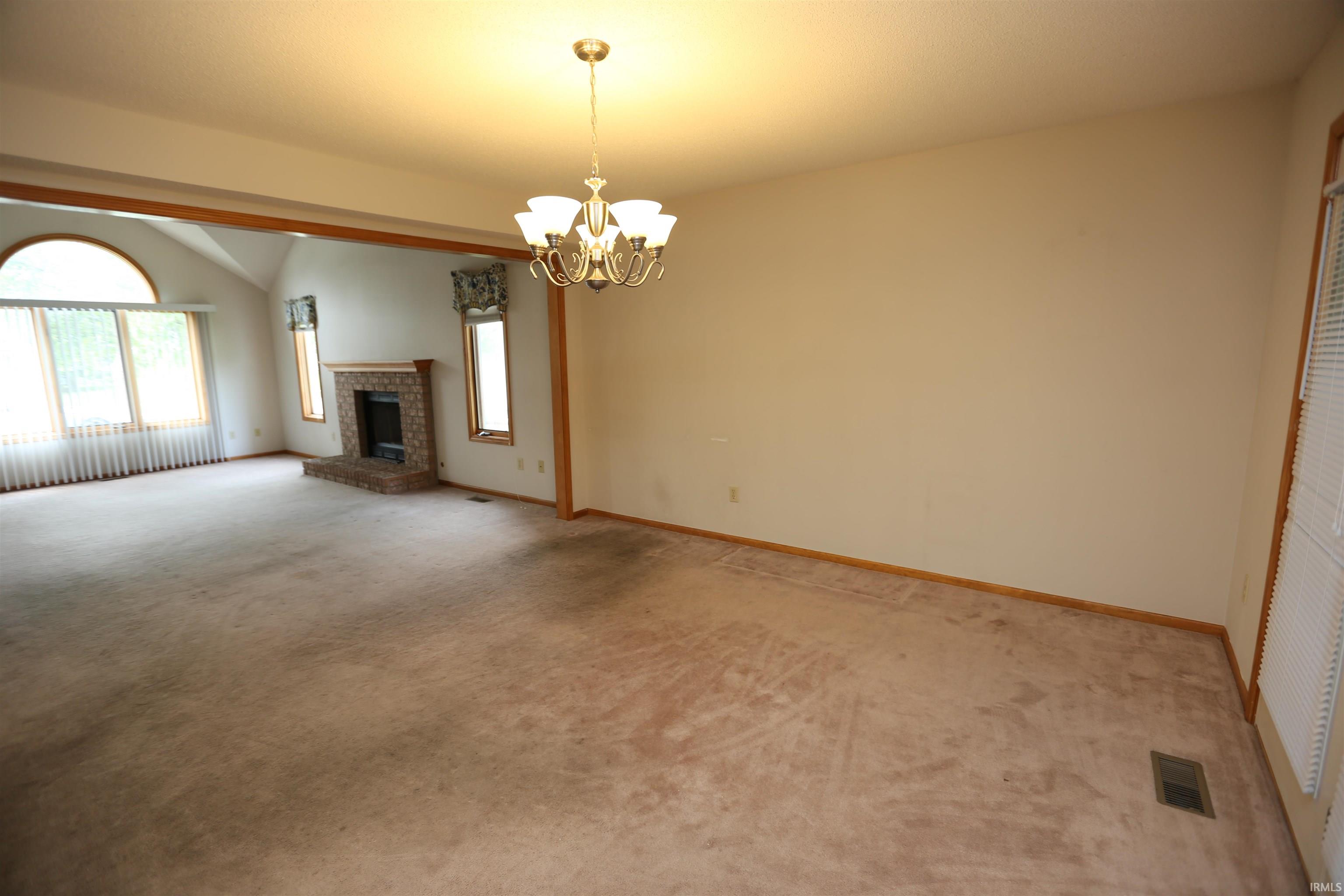5126 Fox Mill