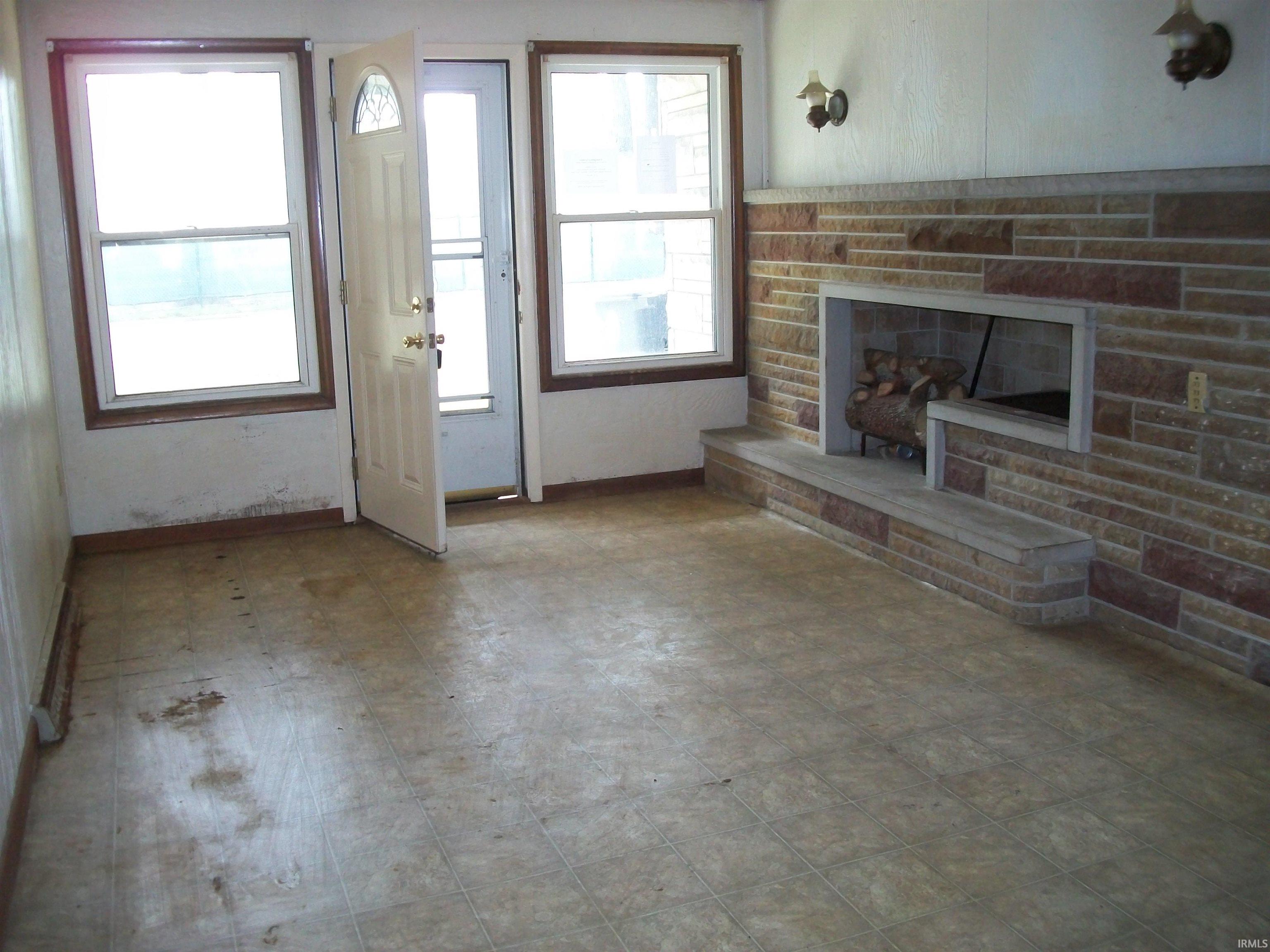 2825 Corby