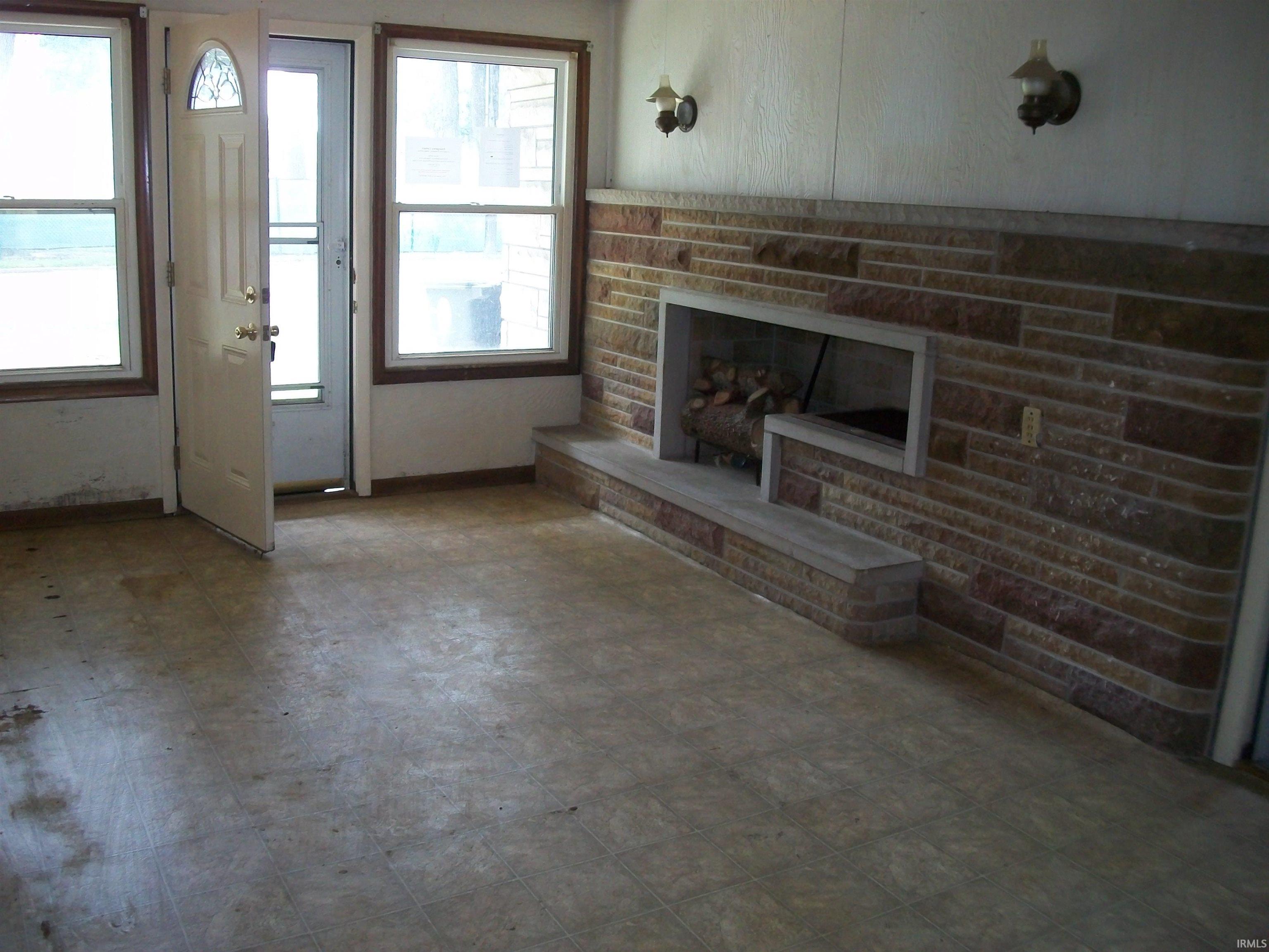 2825 Corby