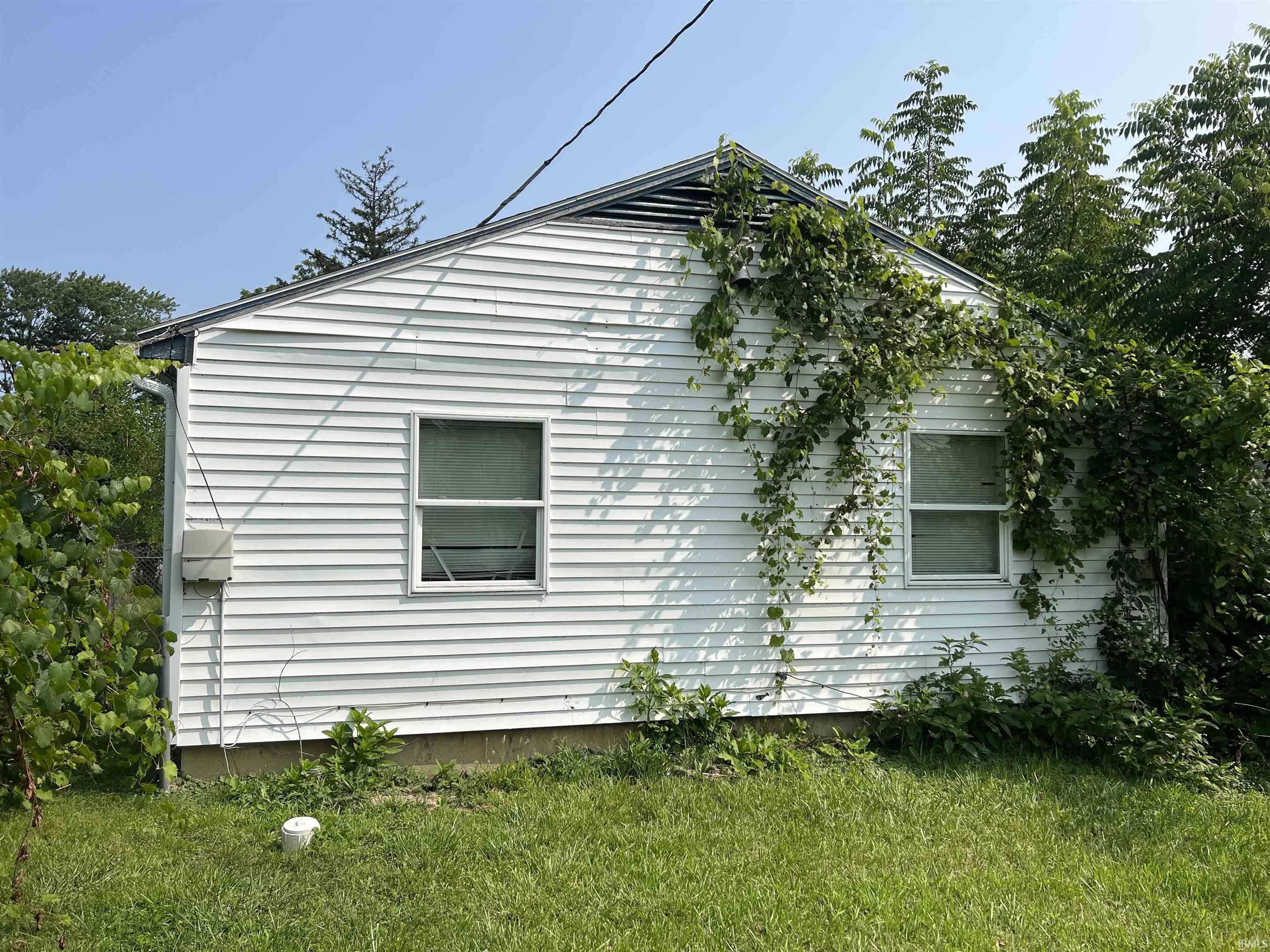 3324 Rodgers