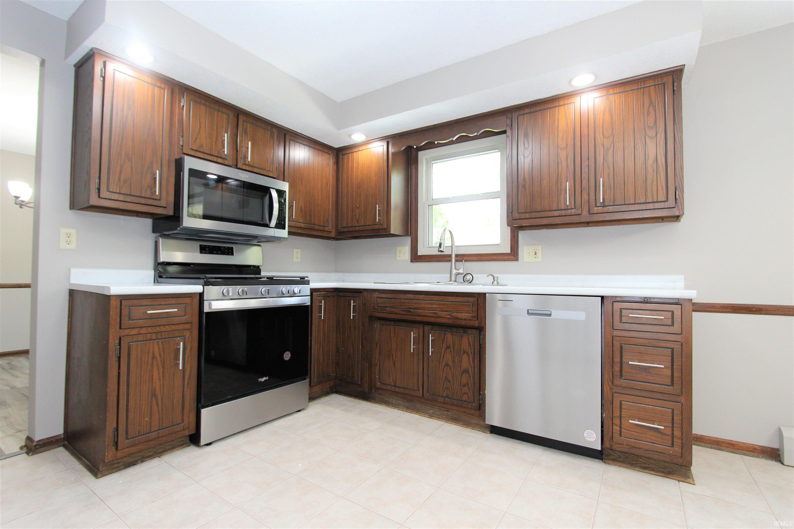 1231 Westwind