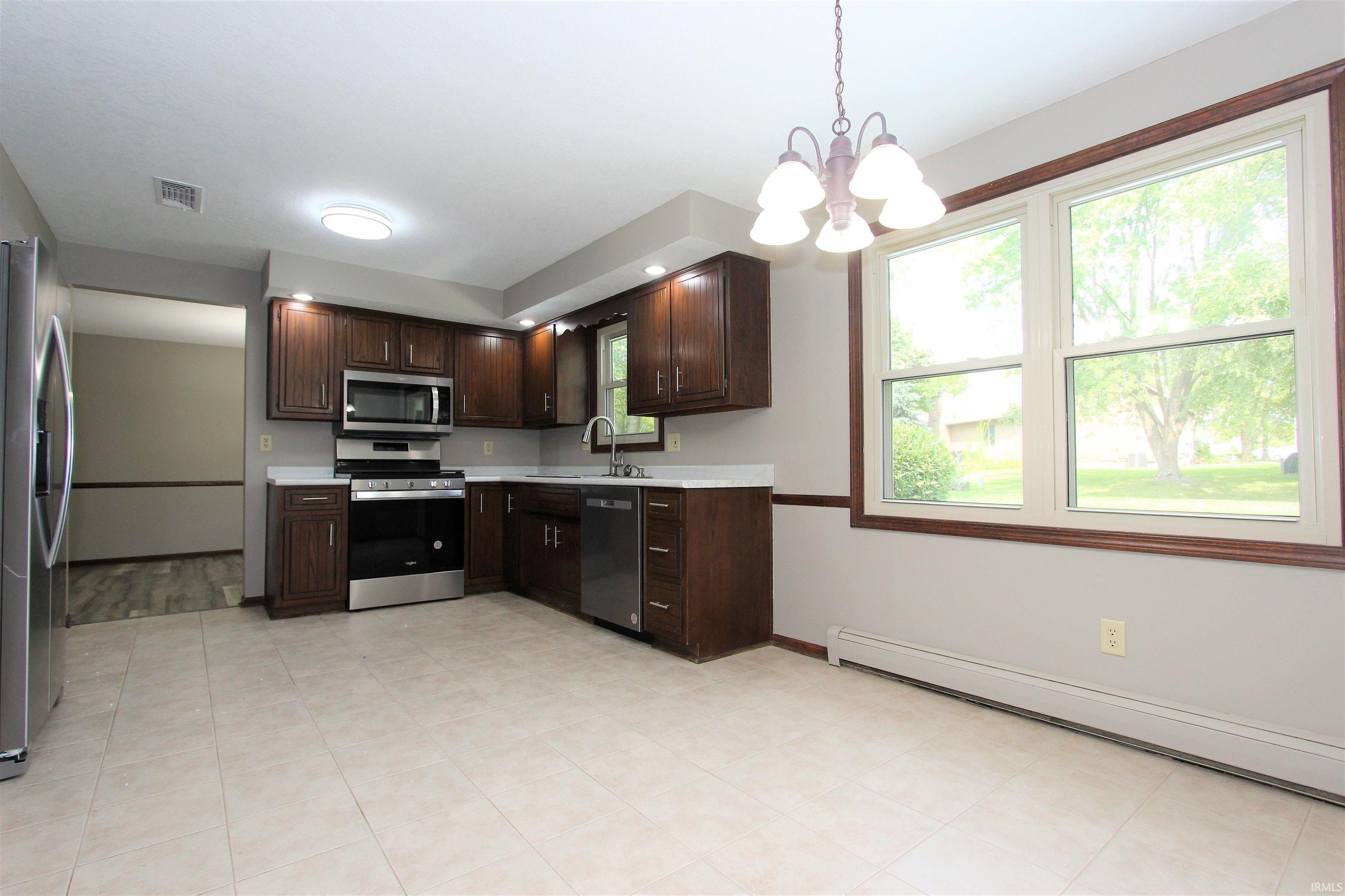 1231 Westwind