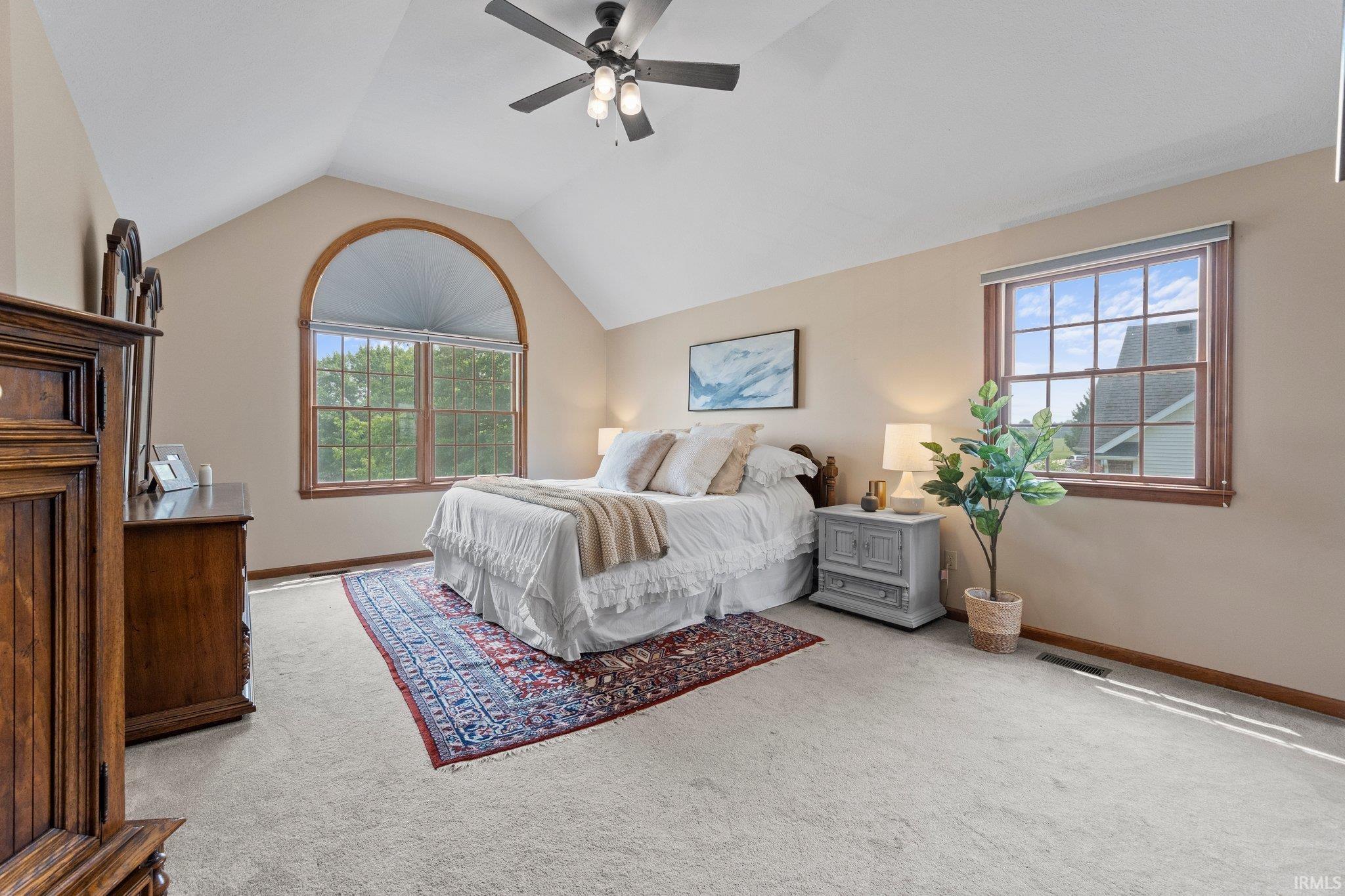 15227 Laurel Ridge