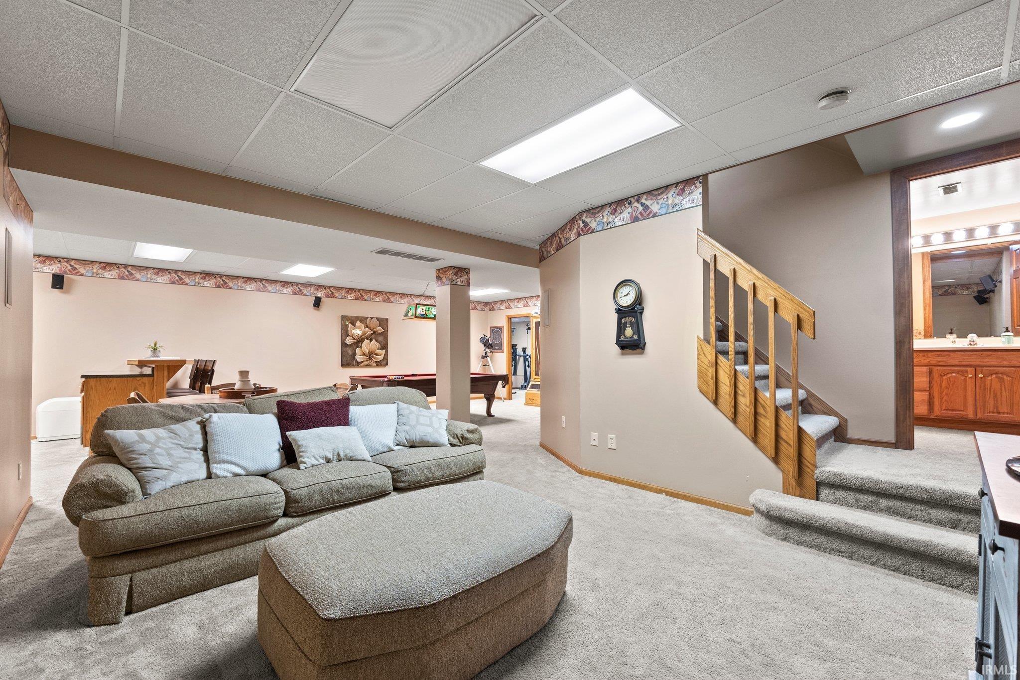 15227 Laurel Ridge