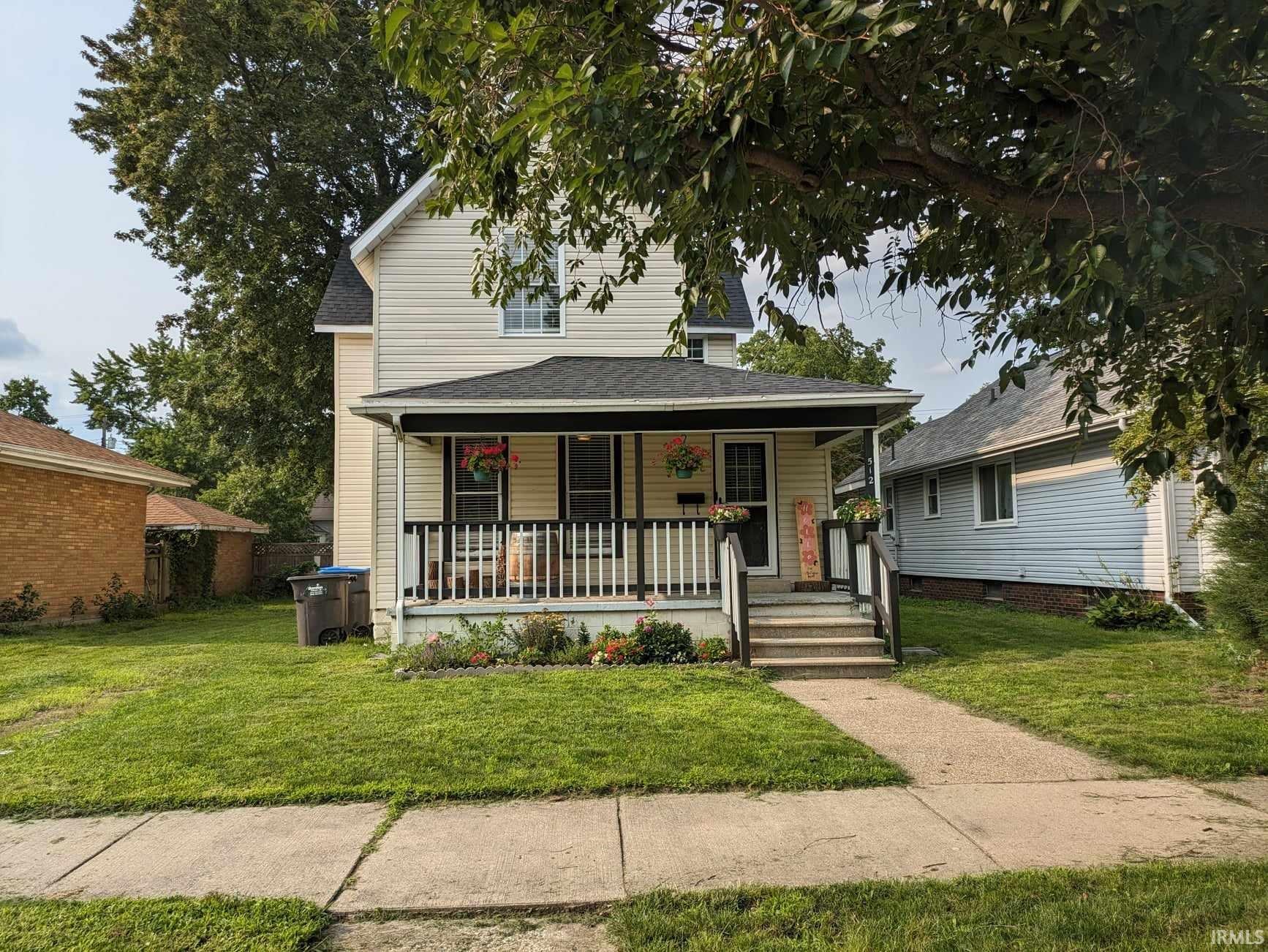 512 Maple Row