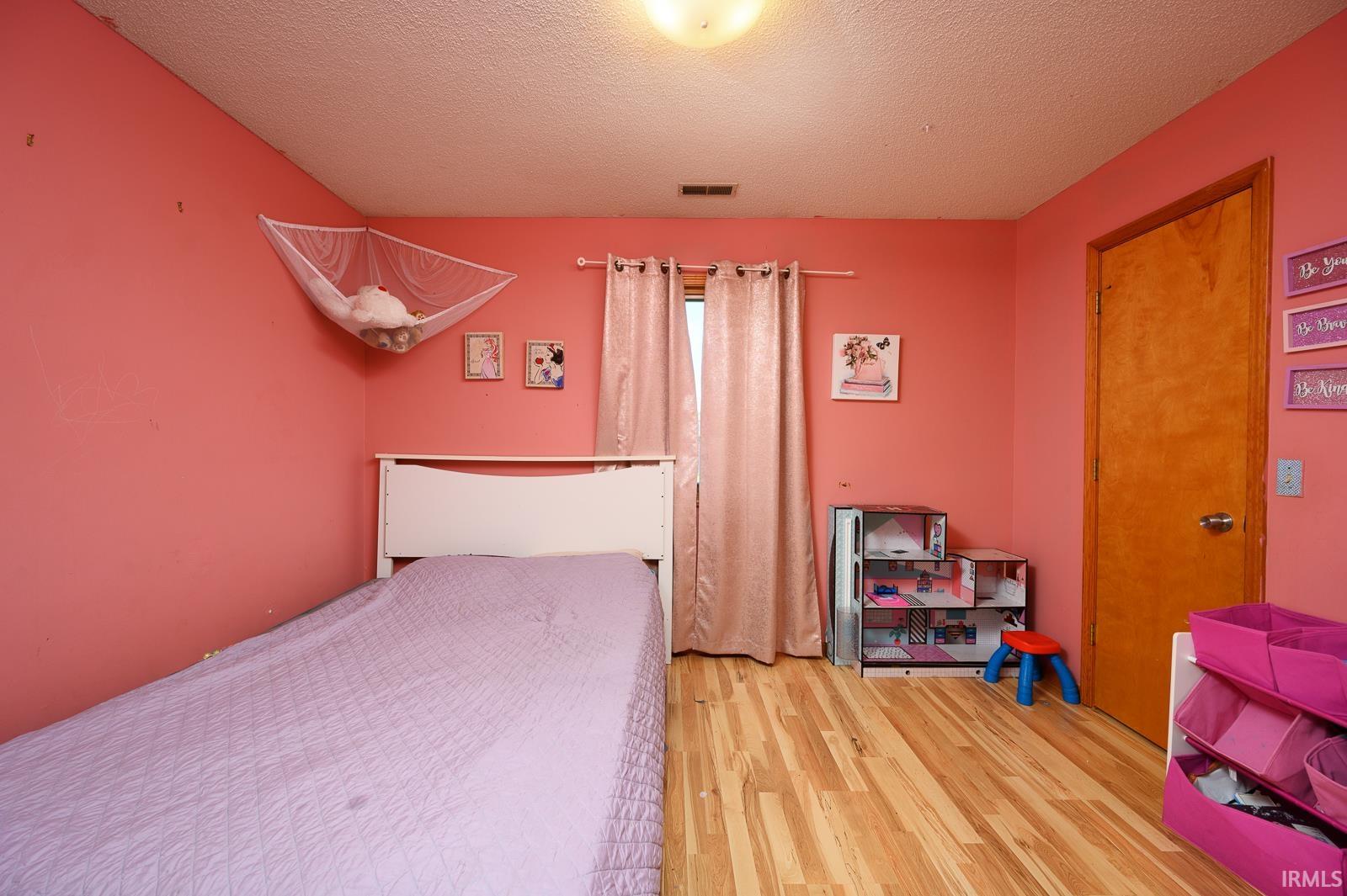 844 Laurel Hill