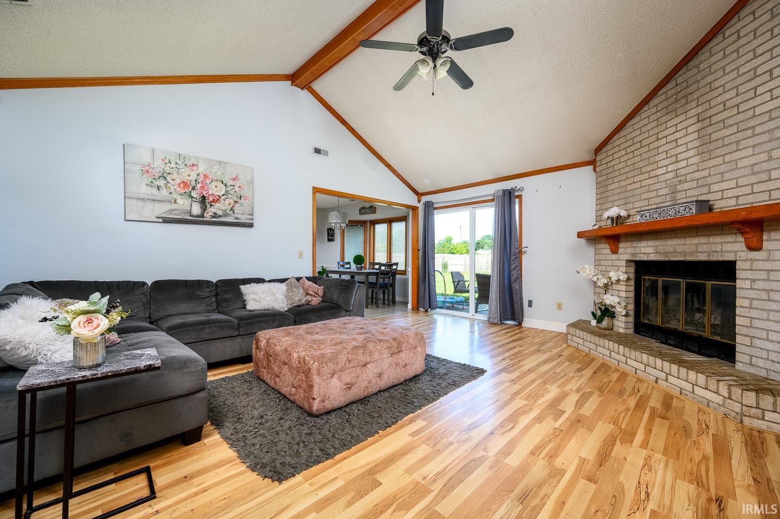 844 Laurel Hill