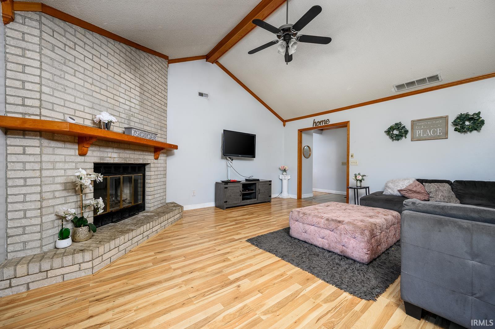 844 Laurel Hill