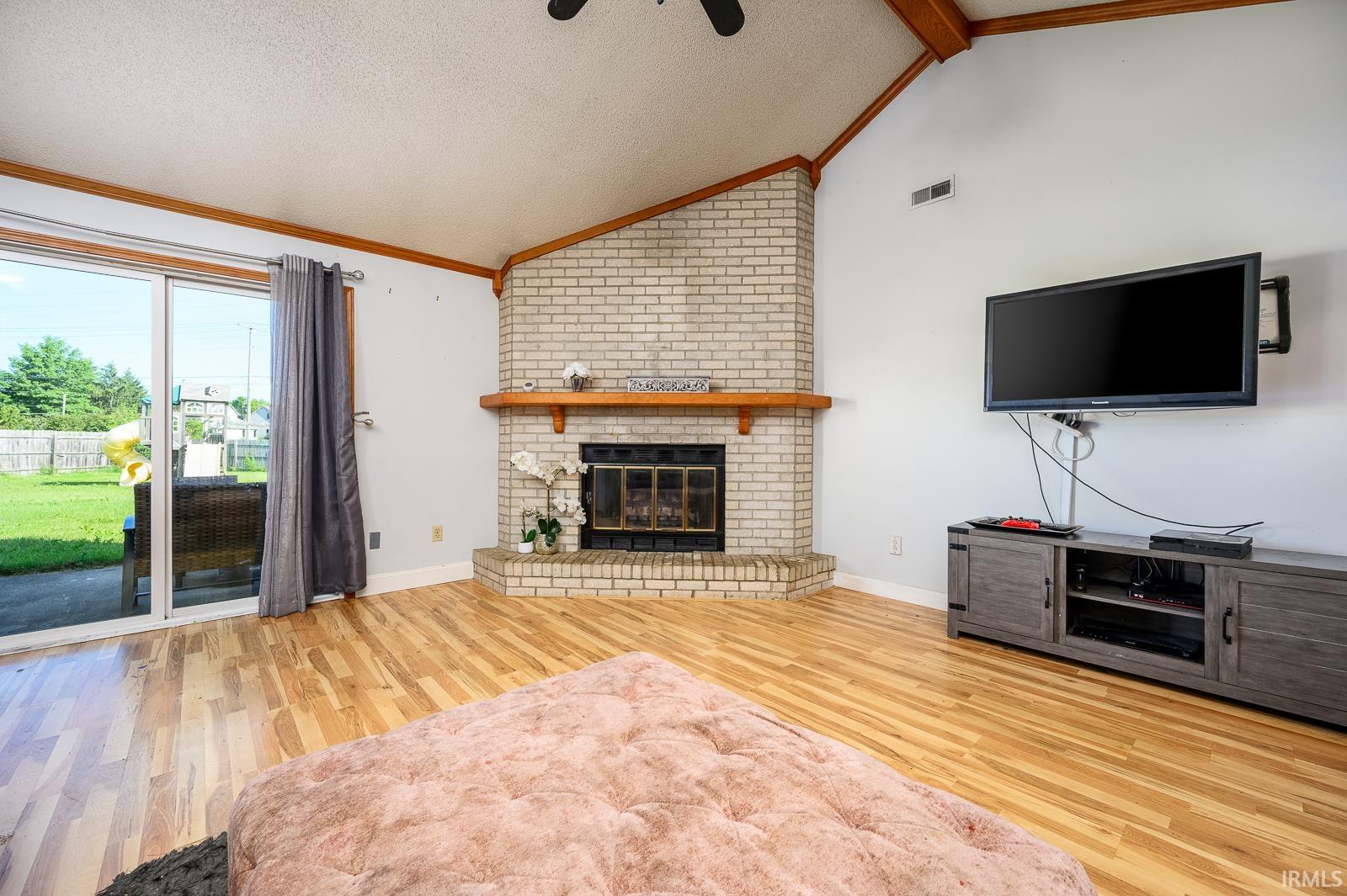 844 Laurel Hill