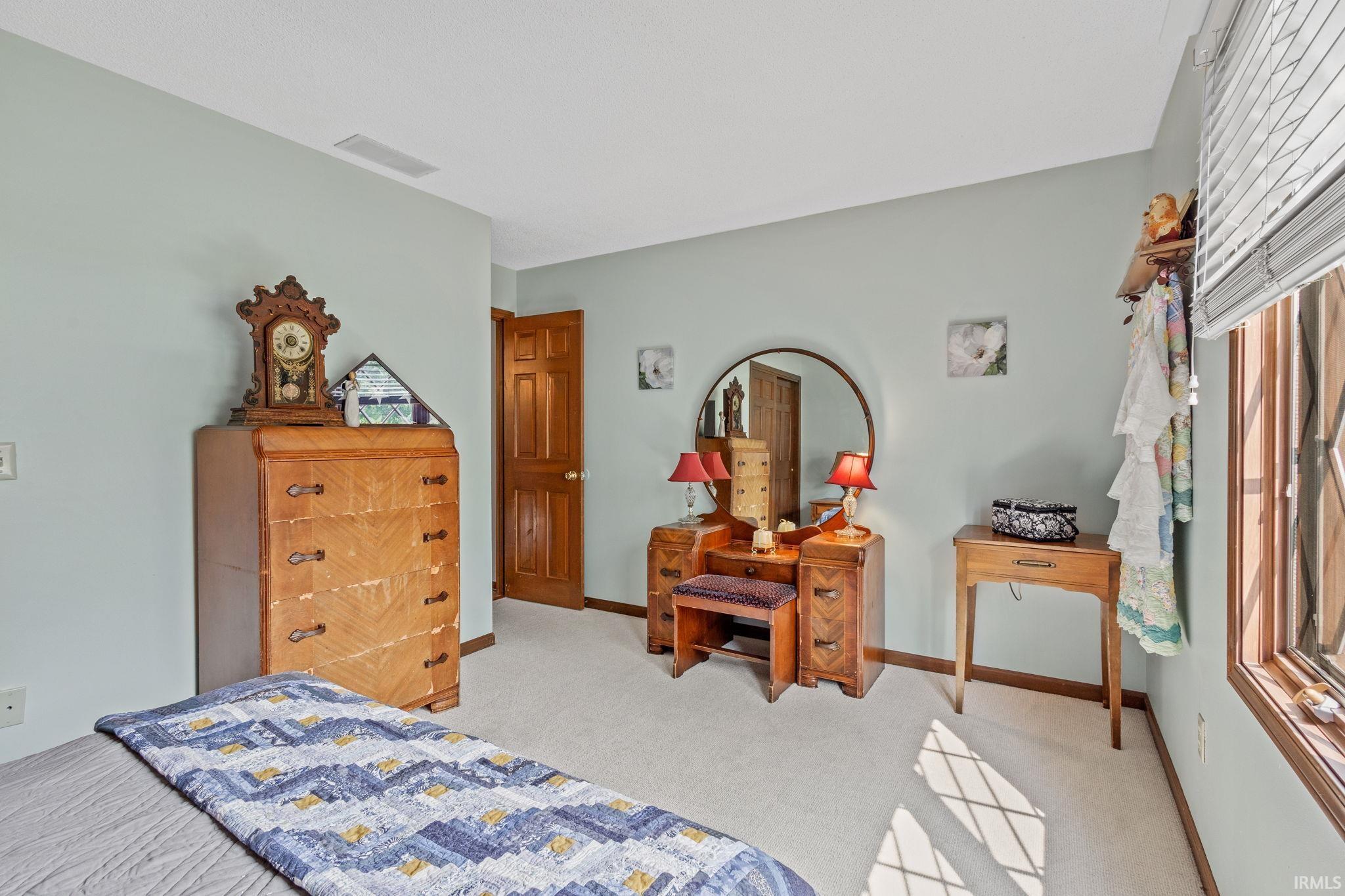 7907 Wind Ridge