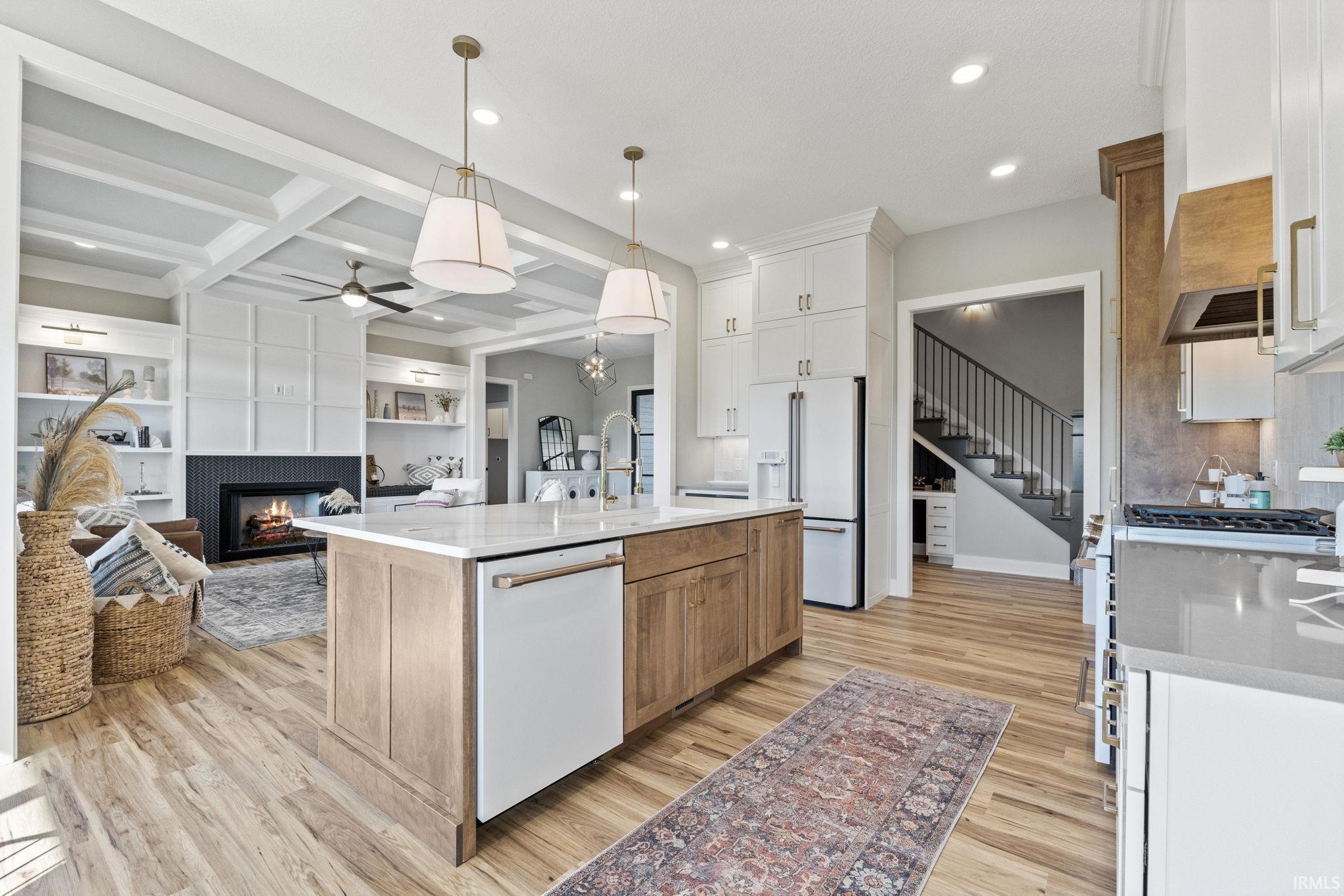 2140 Mercato Bay