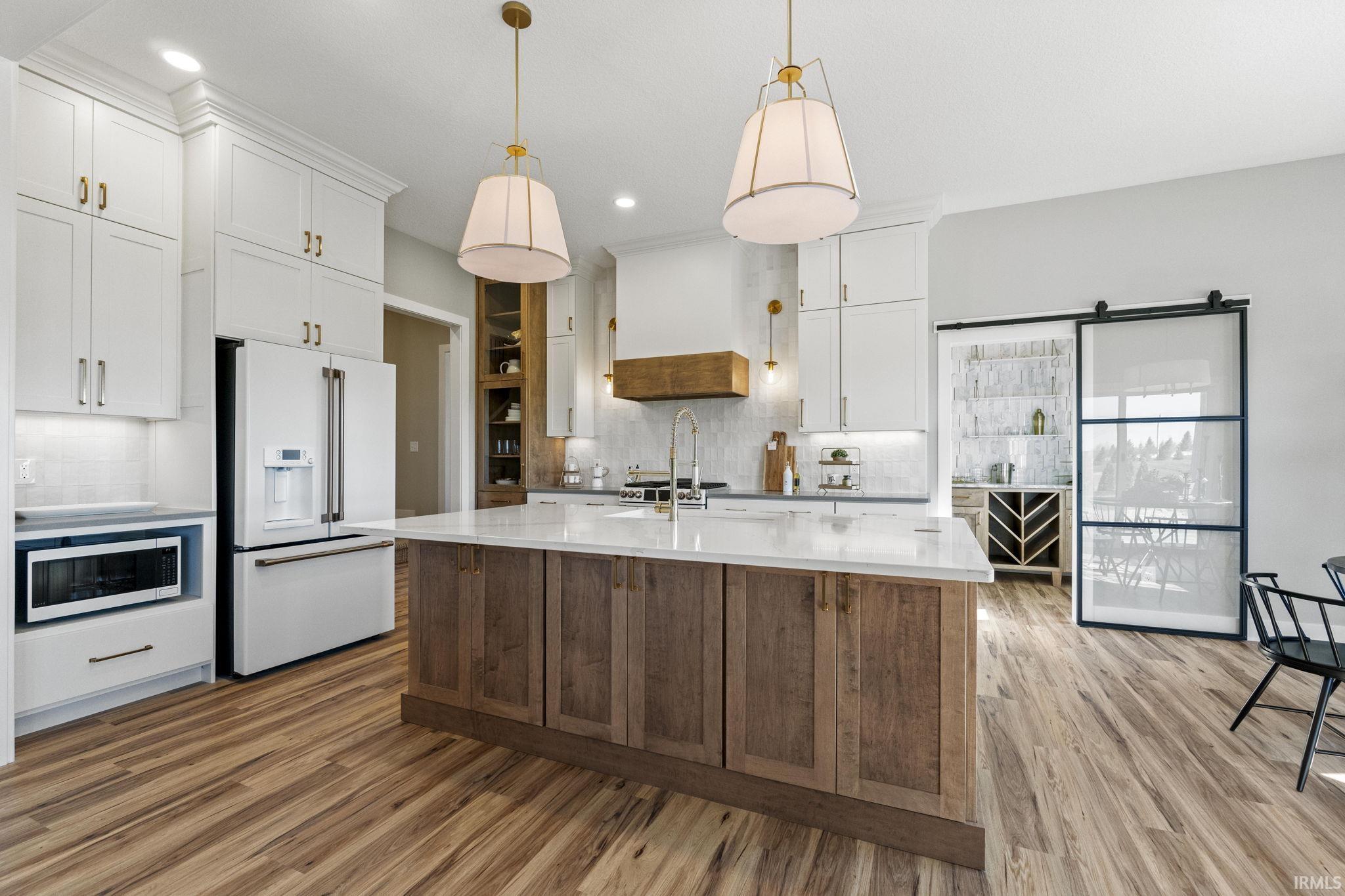 2140 Mercato Bay