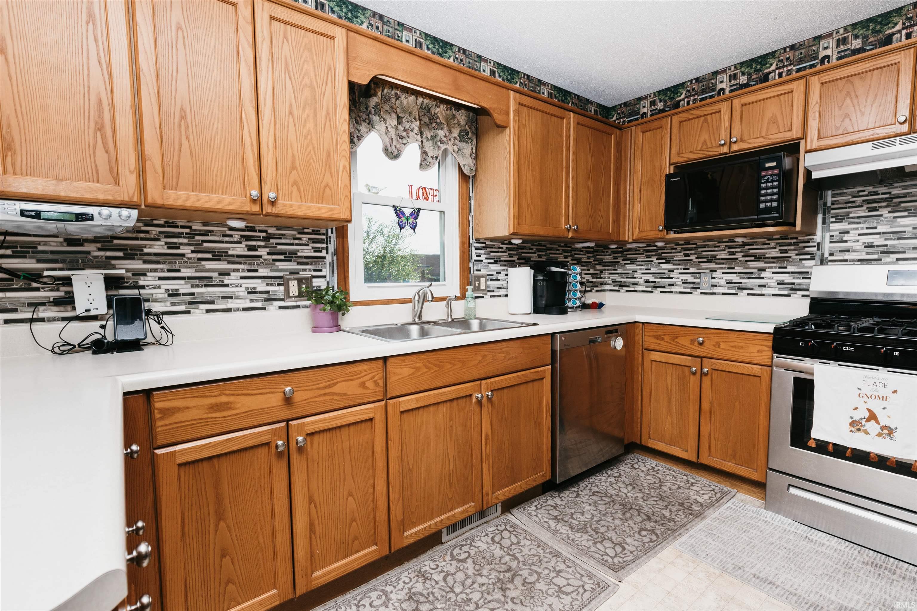 8505 Spring Forest