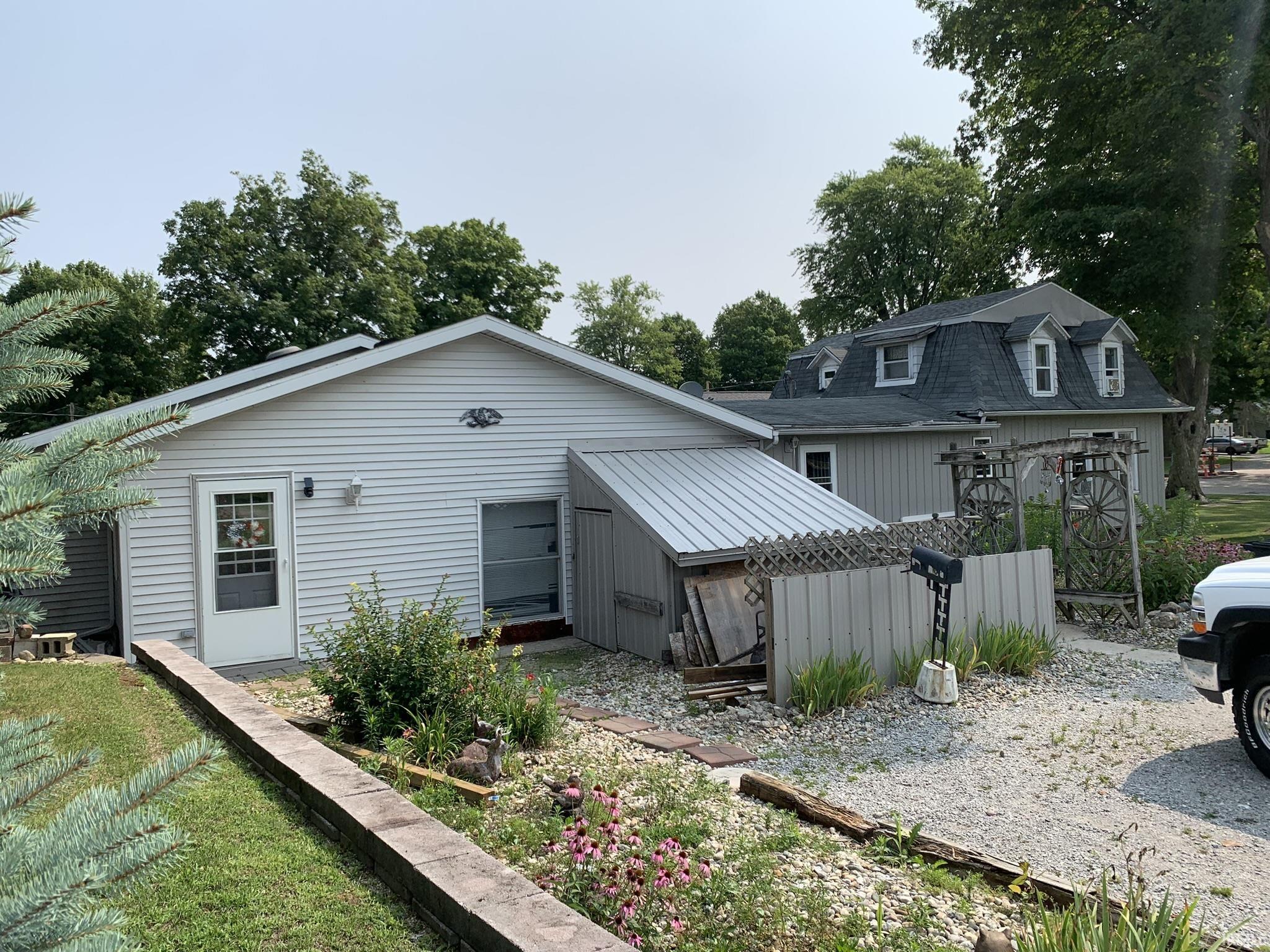 702 Hawpatch
