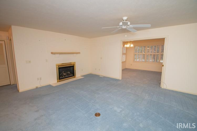 6303 Maple