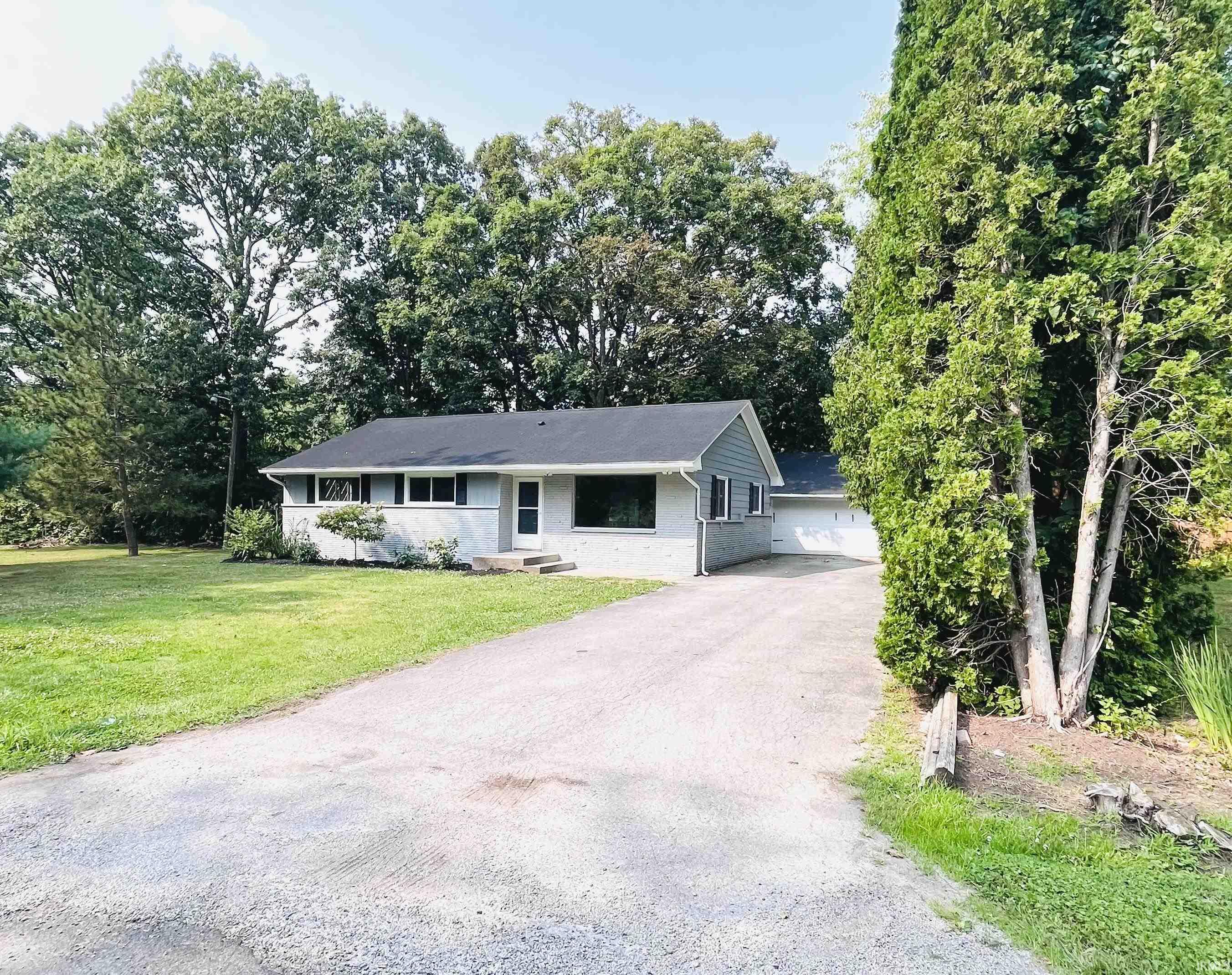 4655 Northwest