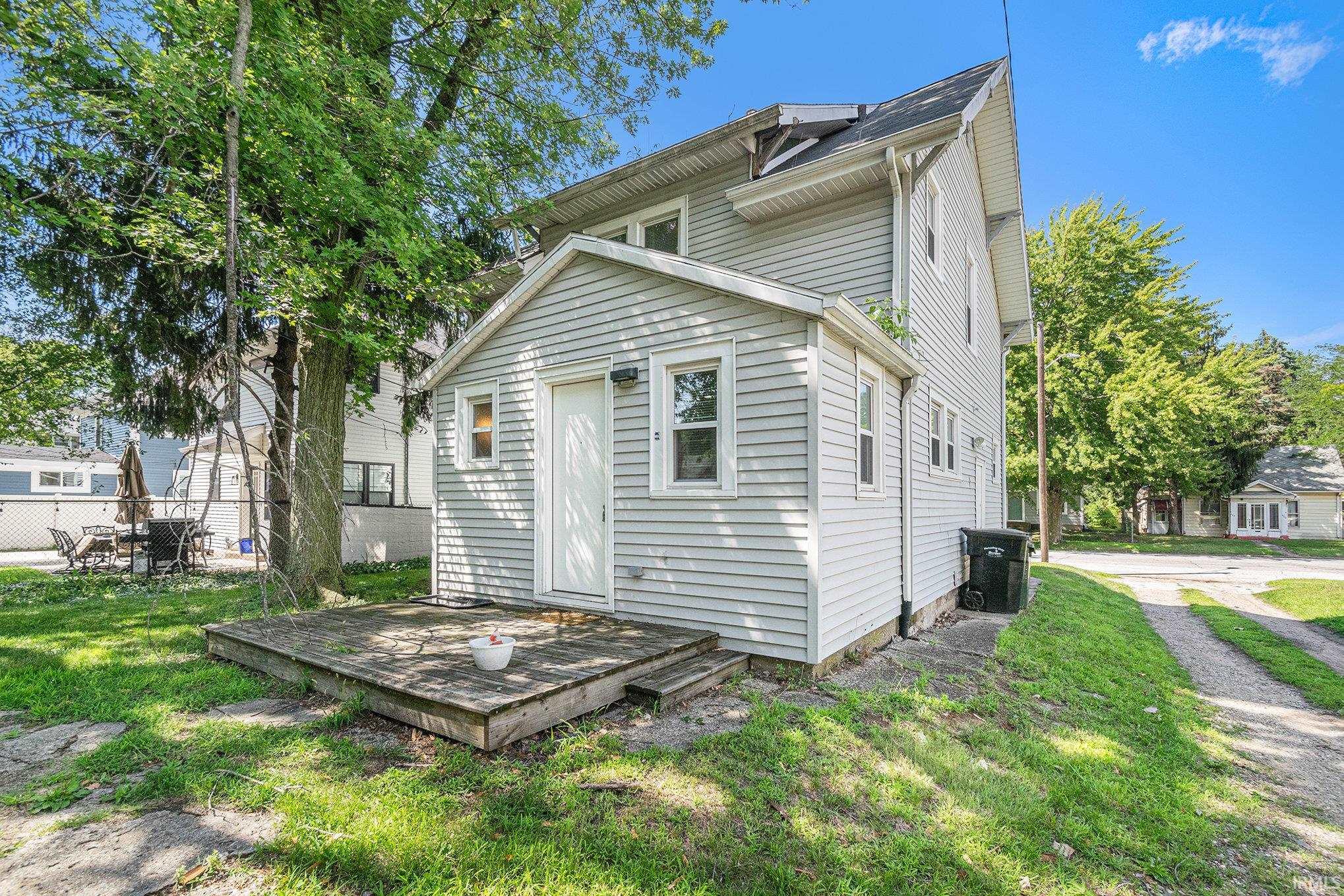 410 Howard