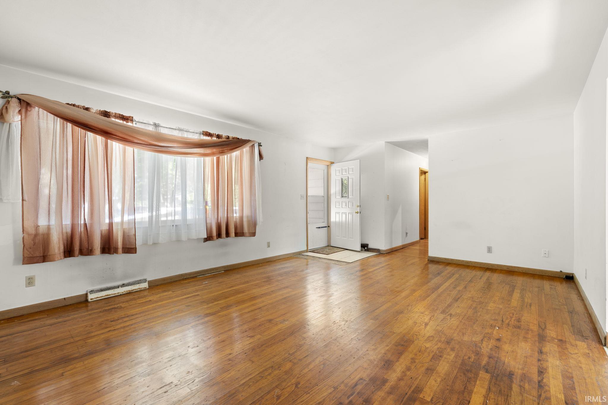 11508 Brooklane