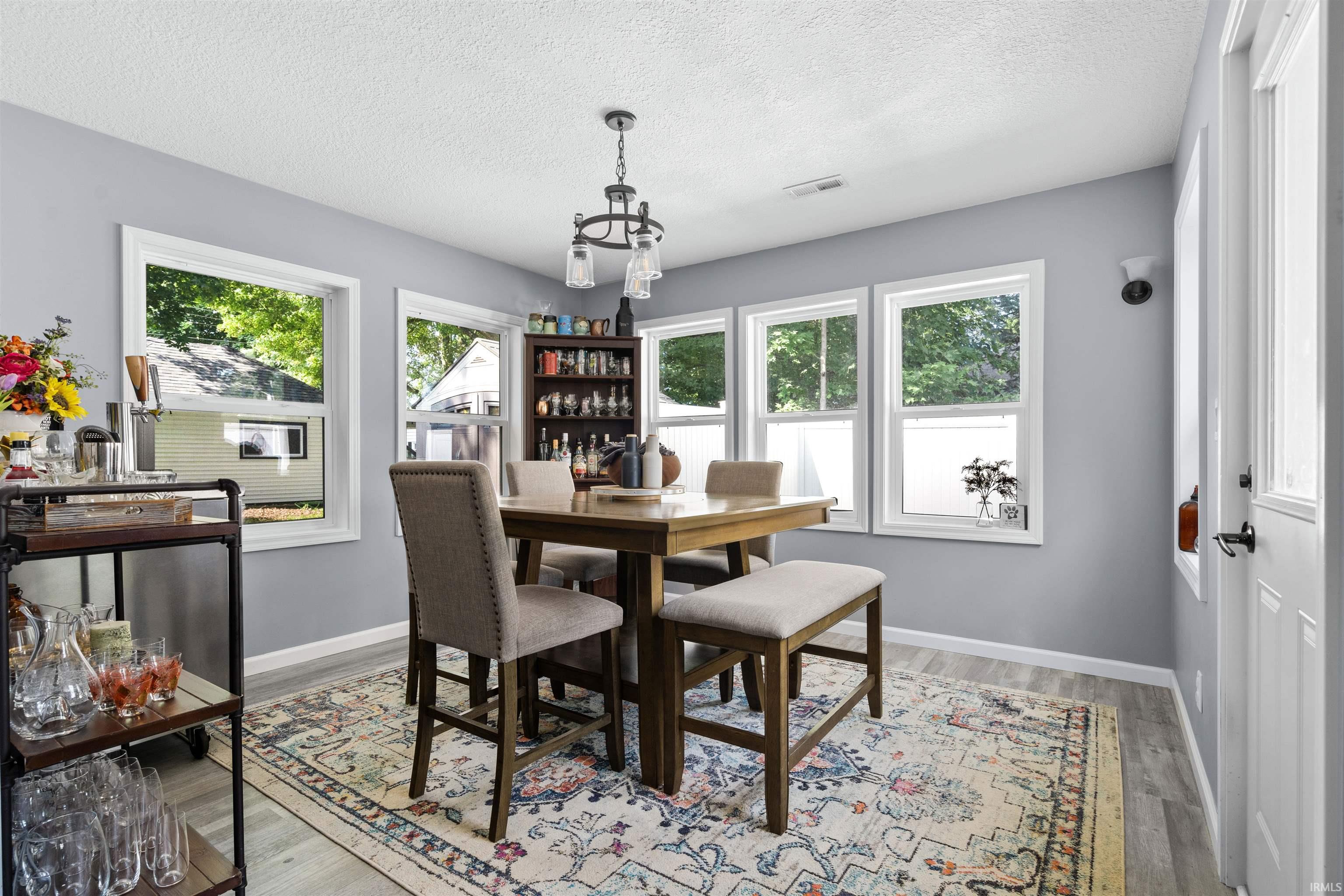 1422 Main
