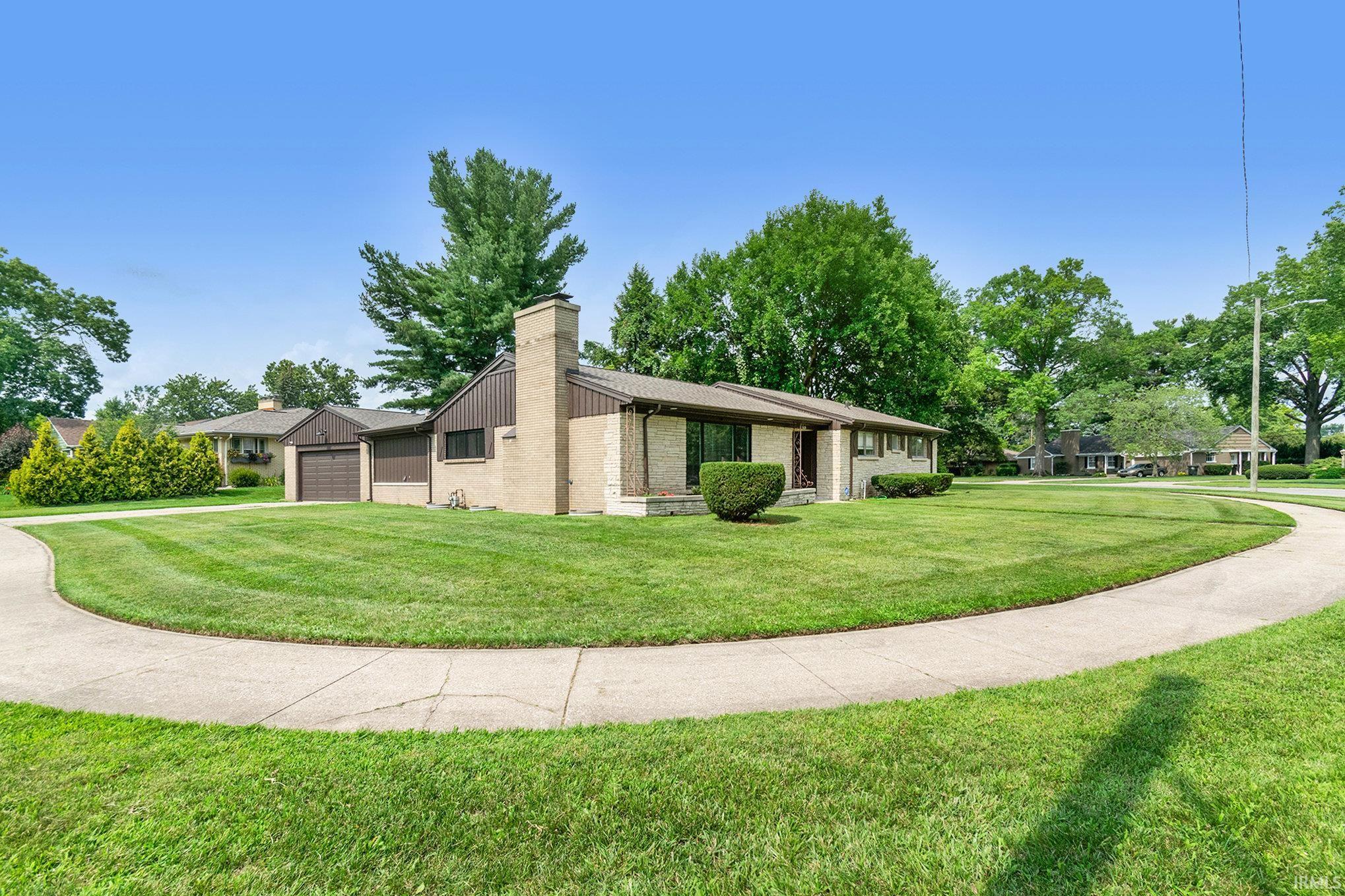 605 Cherry Tree