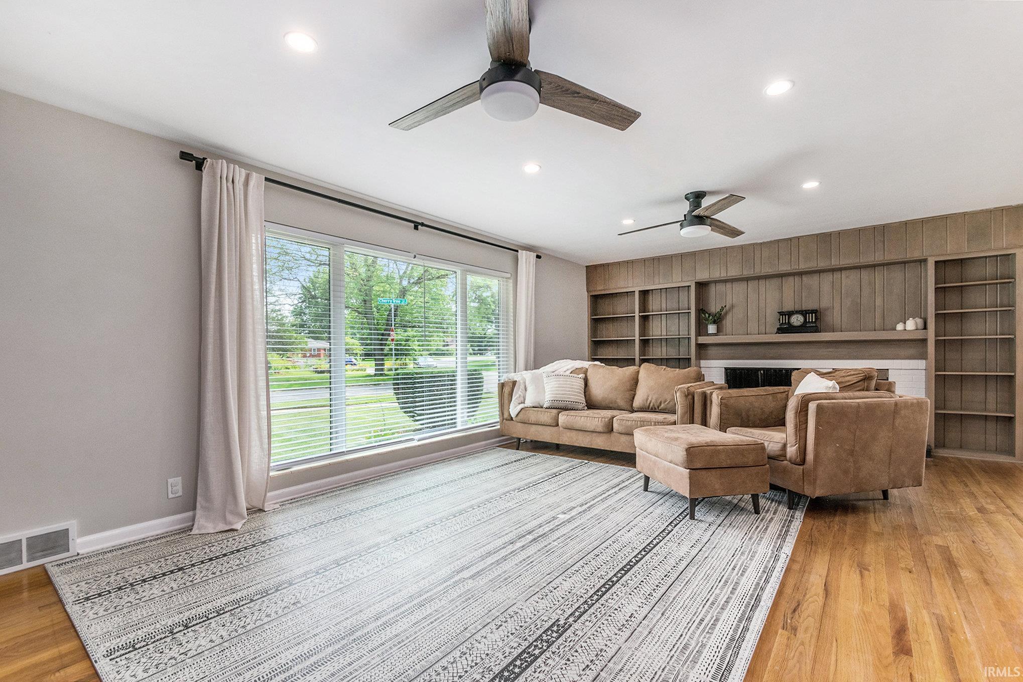 605 Cherry Tree