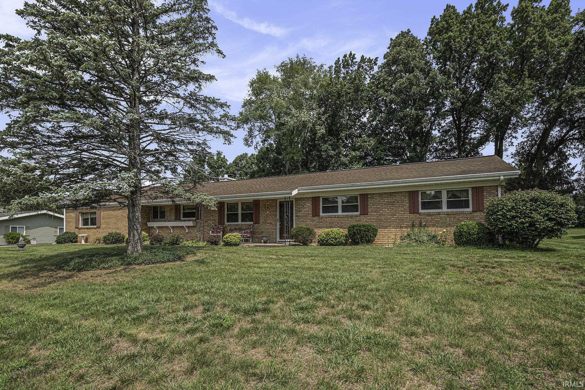 19575 Rolling Acres