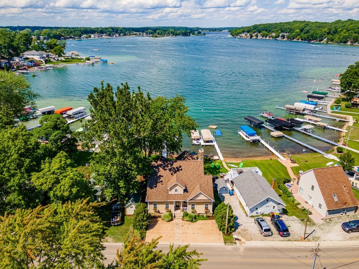 3546 Bay View
