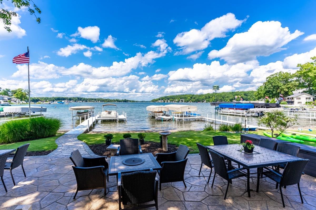 3546 Bay View