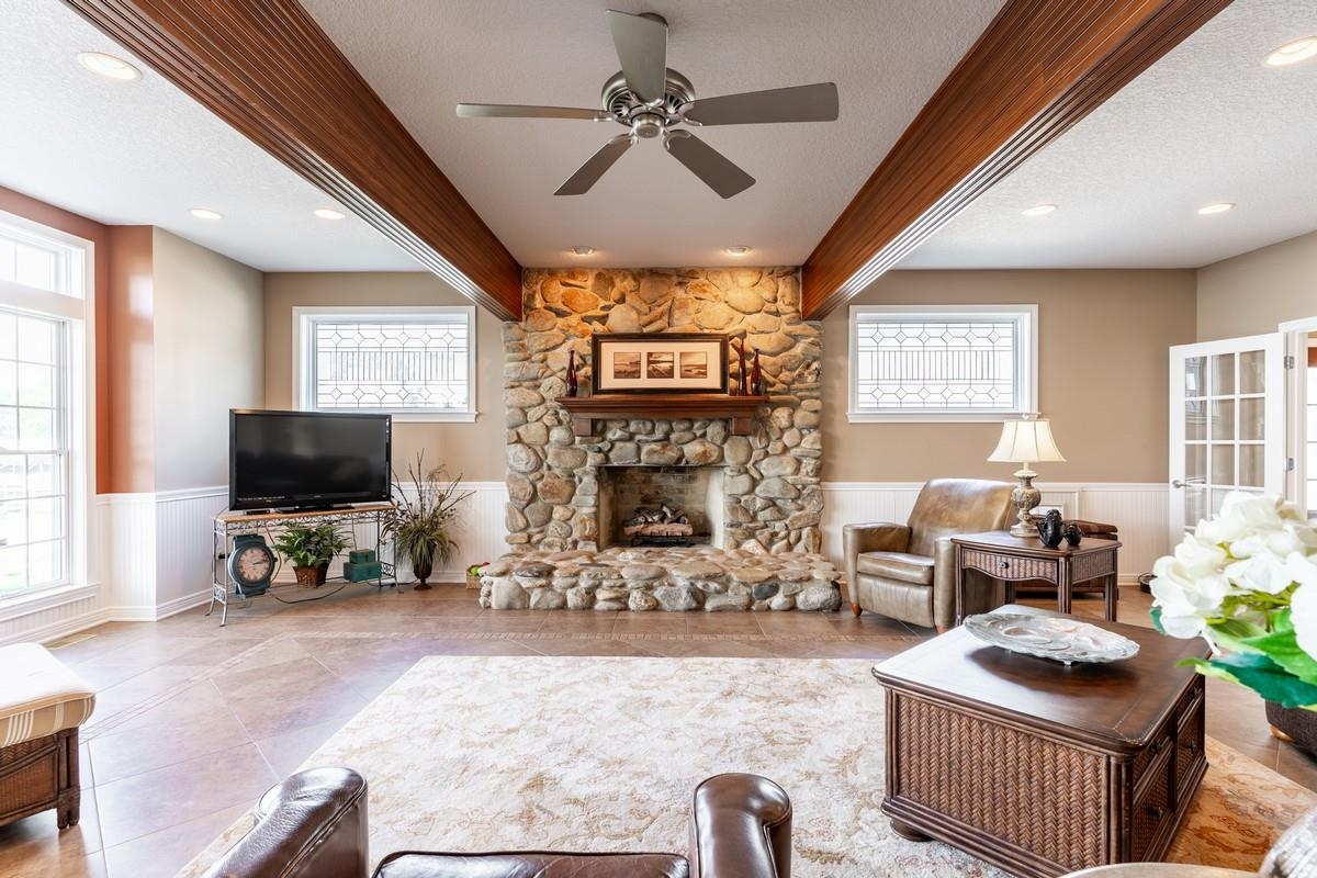 3546 Bay View