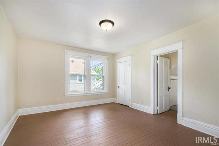 913 Lincolnway East