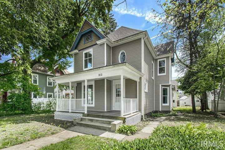 913 Lincolnway East