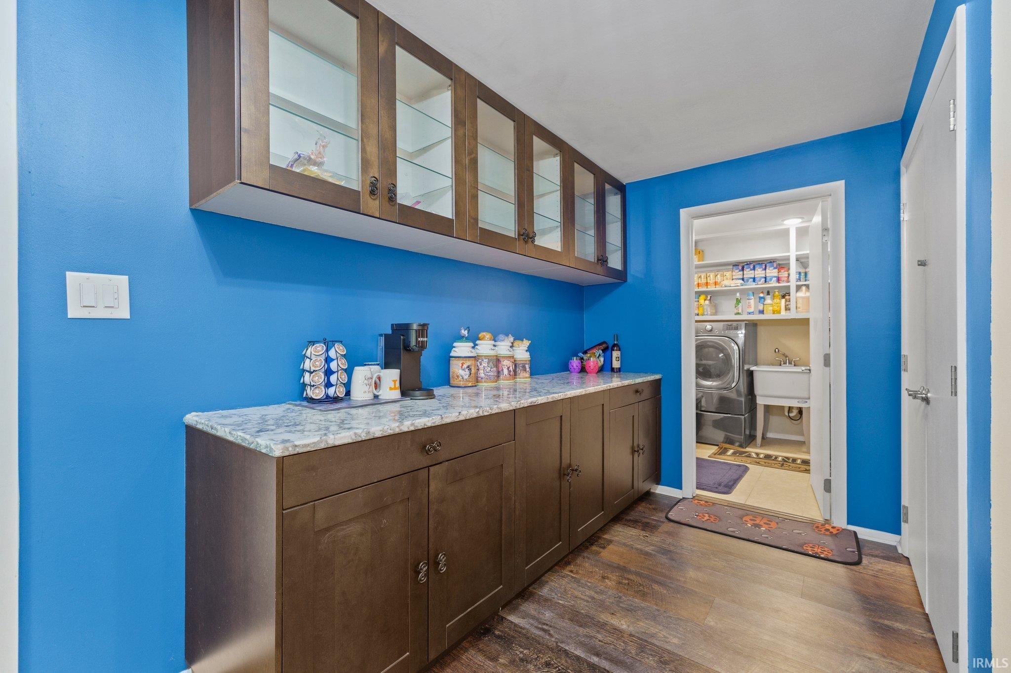 10607 Pine Mills