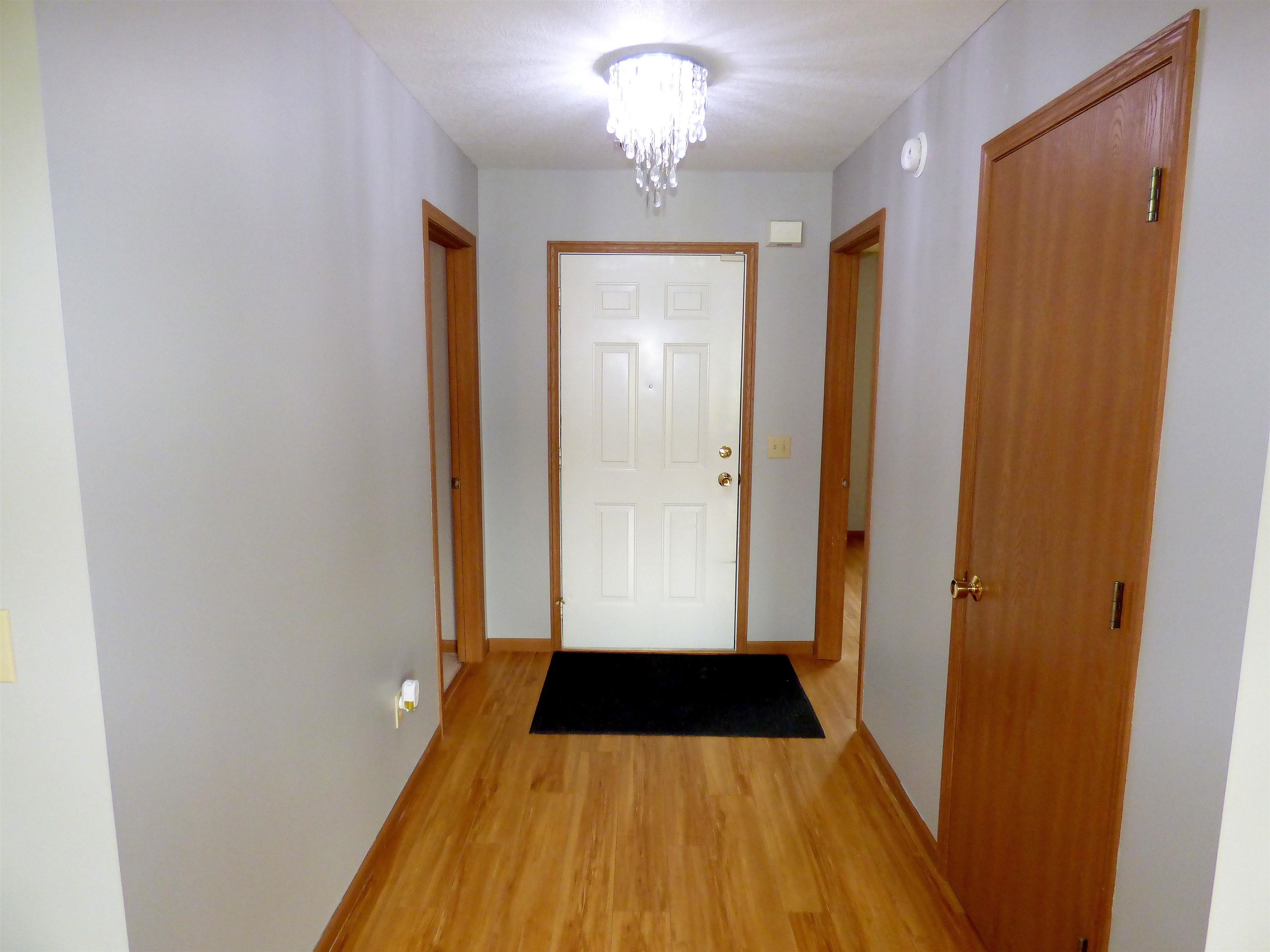 7817 Claridge