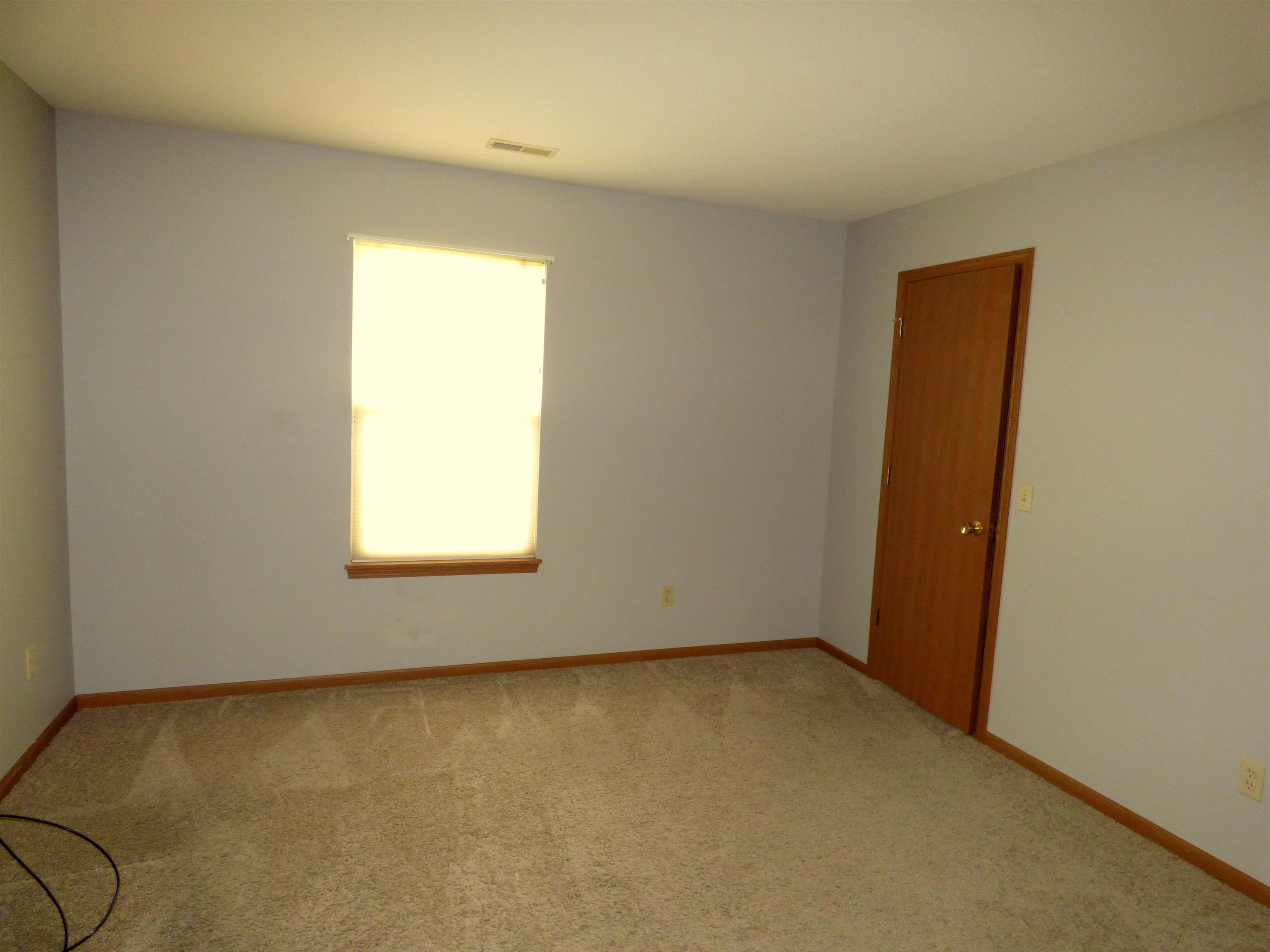 7817 Claridge