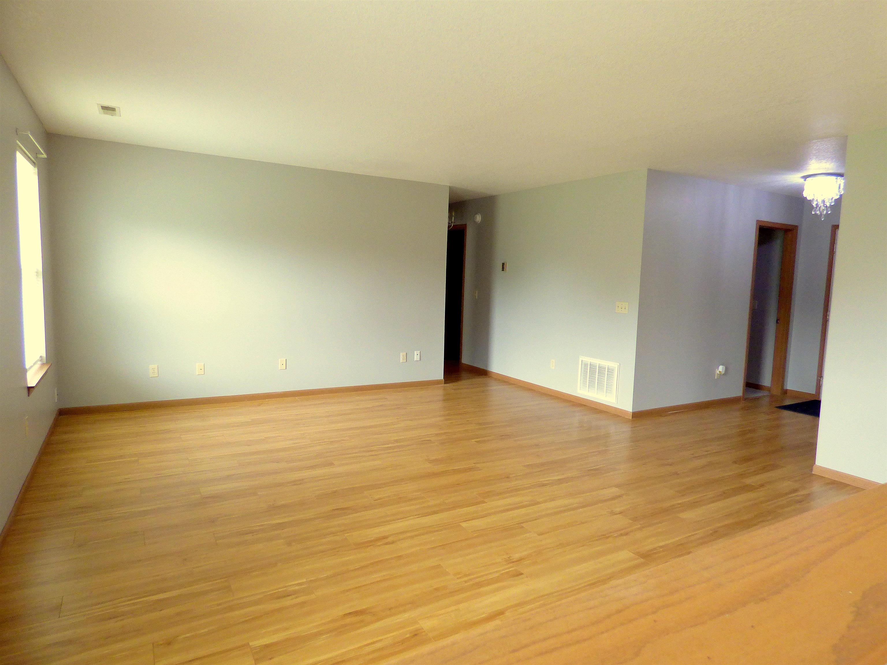 7817 Claridge