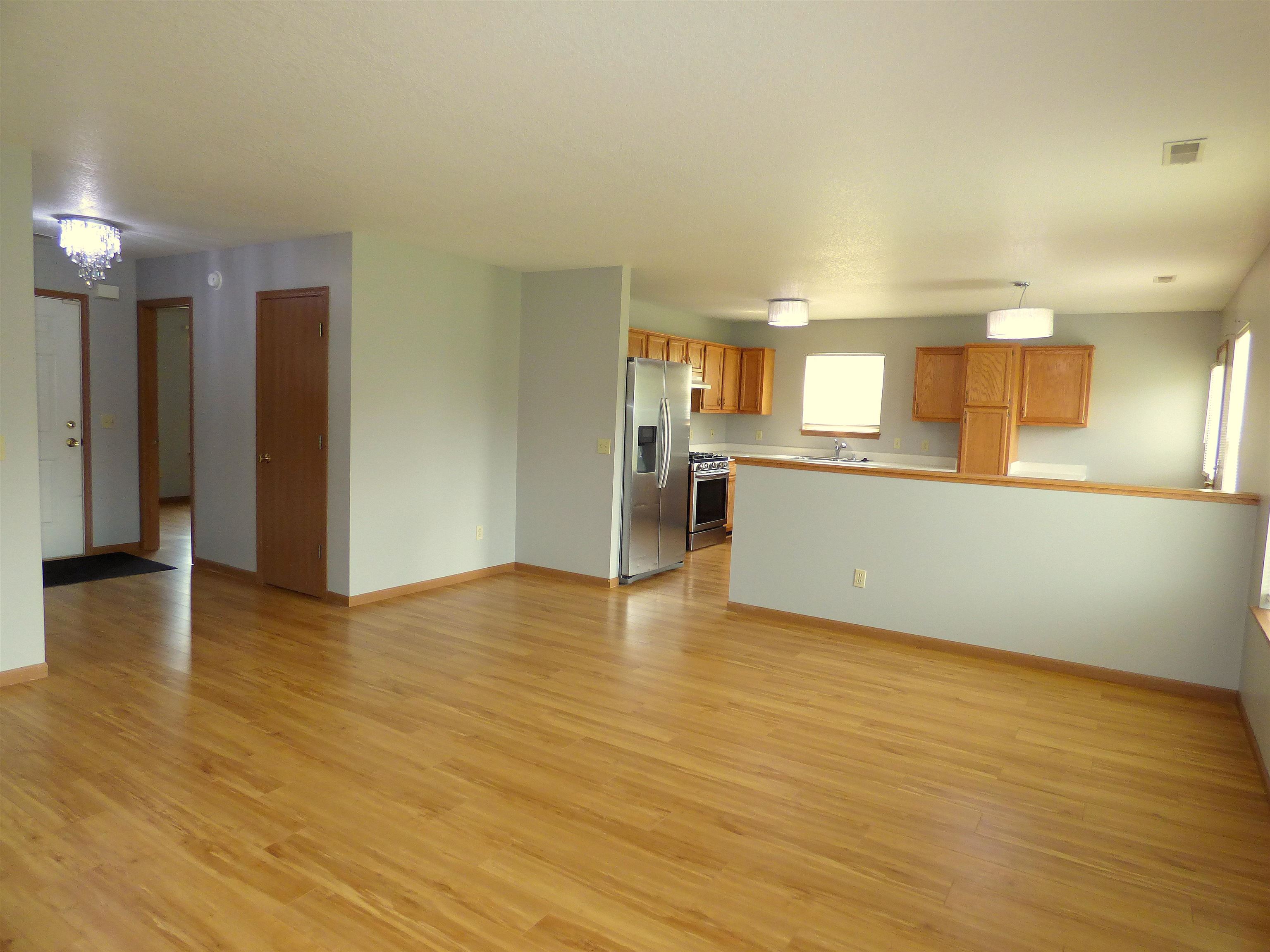 7817 Claridge
