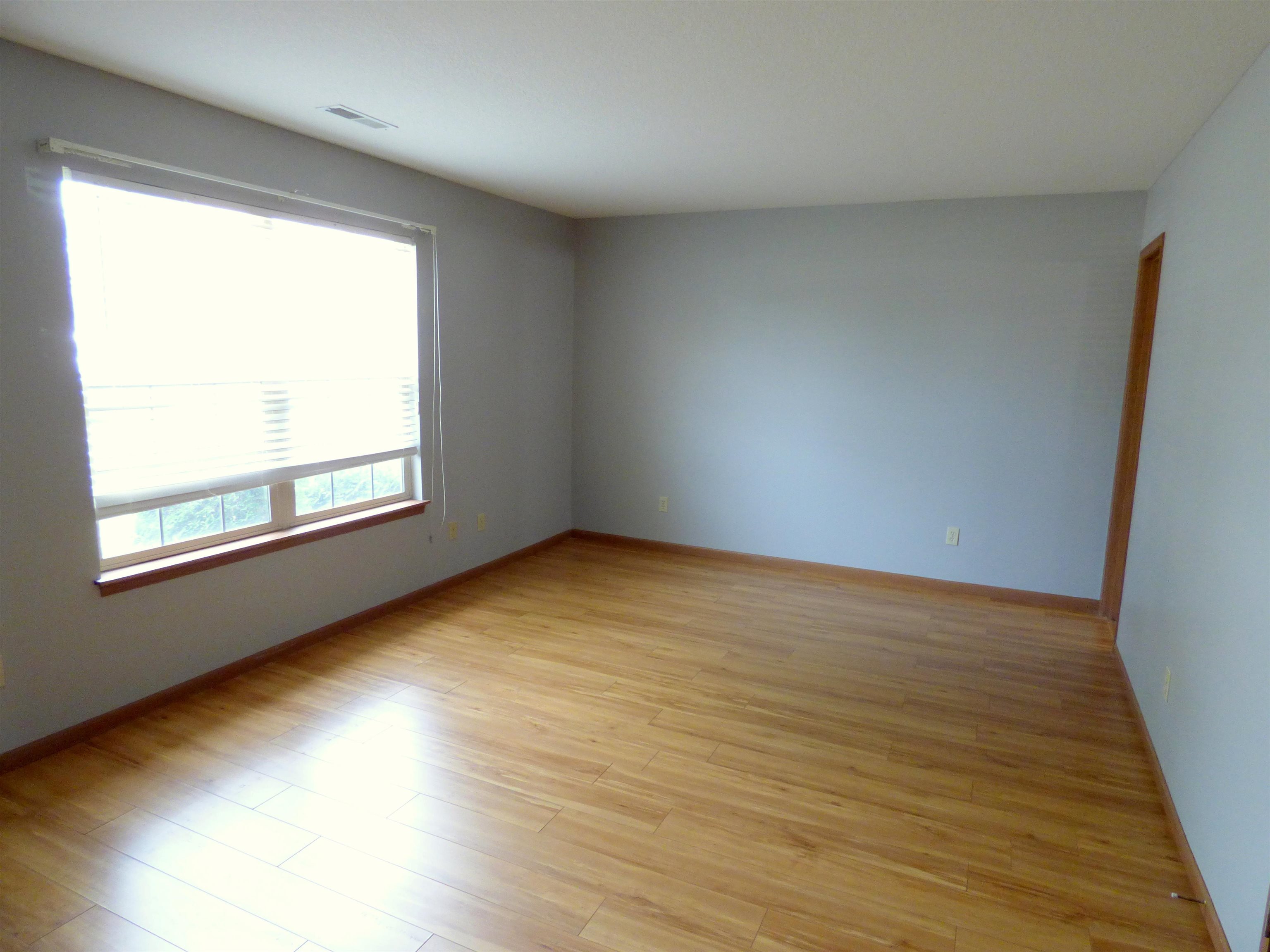 7817 Claridge