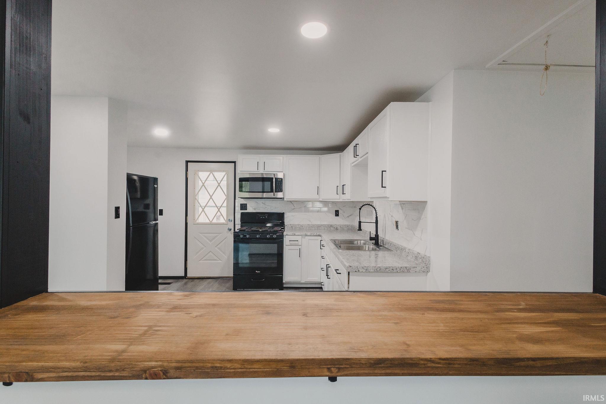 209 Crescent