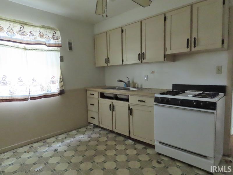 4610 Linden