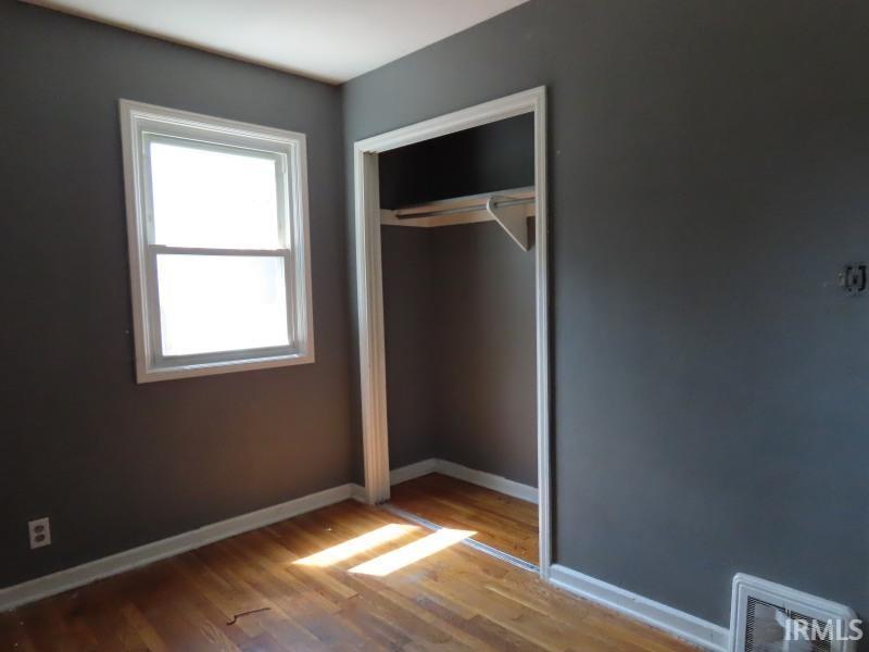 4610 Linden