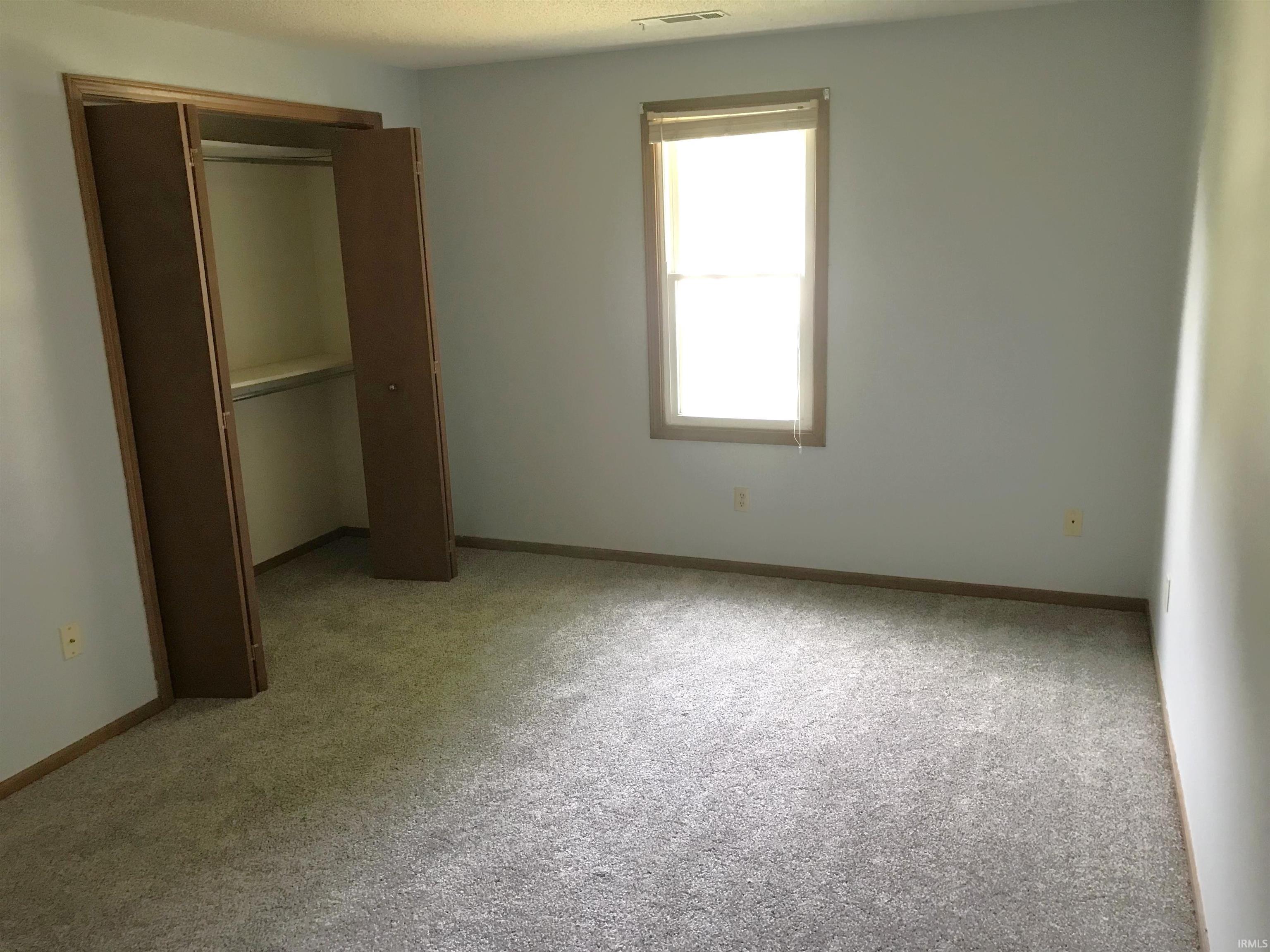8027 Meadows