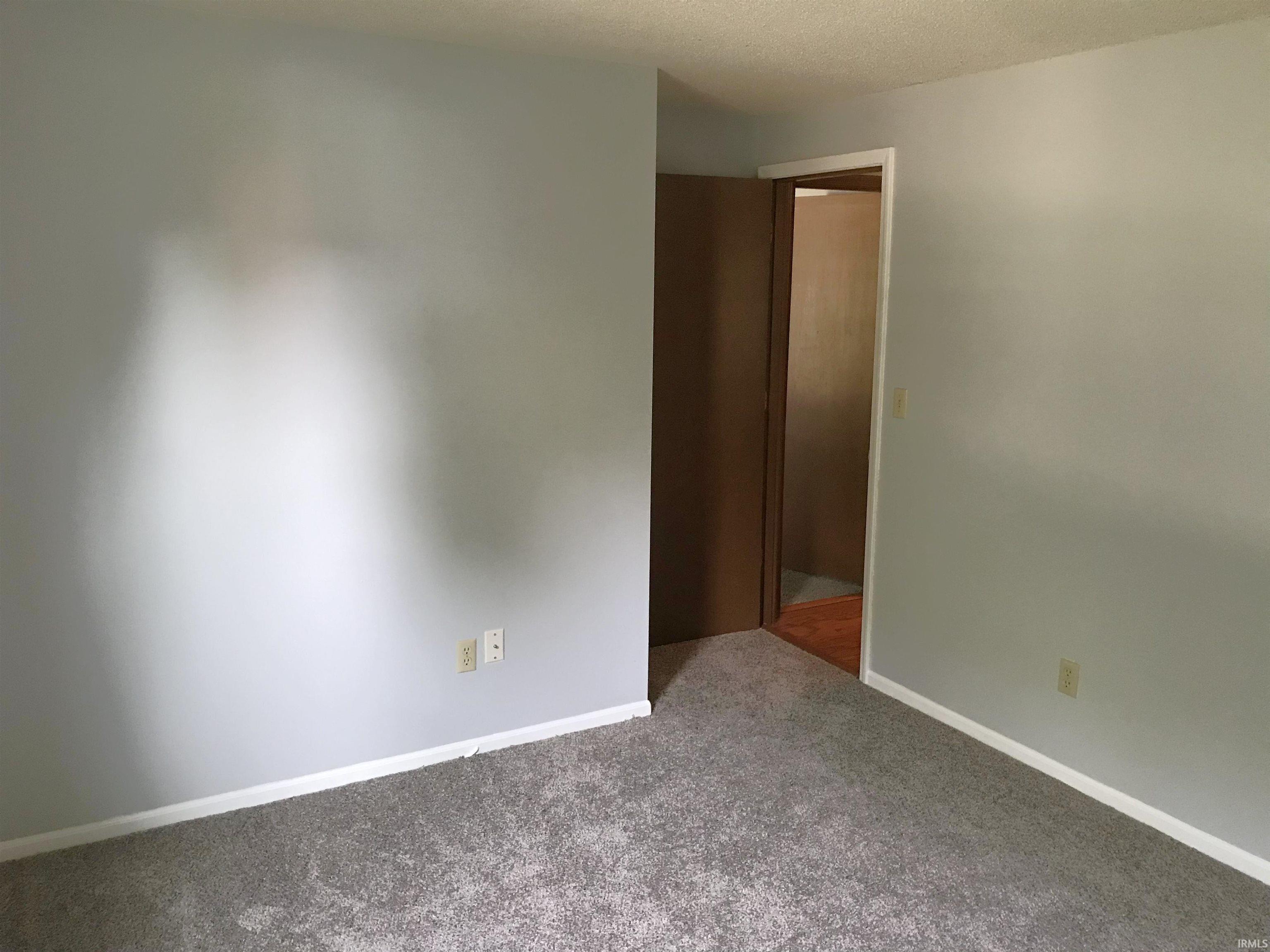 8027 Meadows