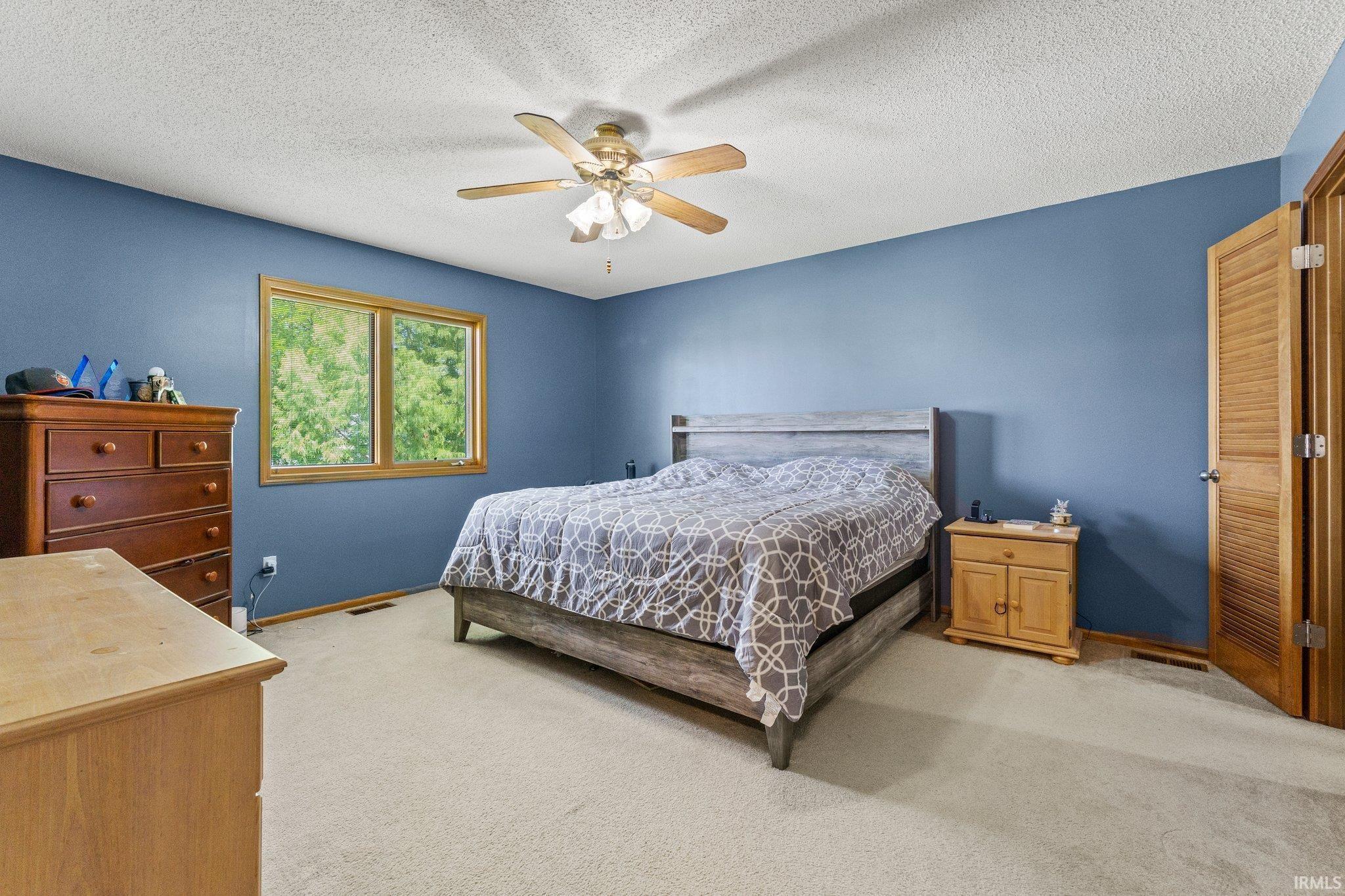 8427 Victoria Woods