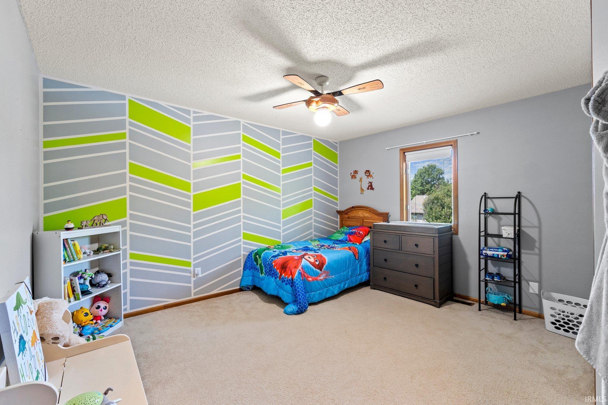 8427 Victoria Woods
