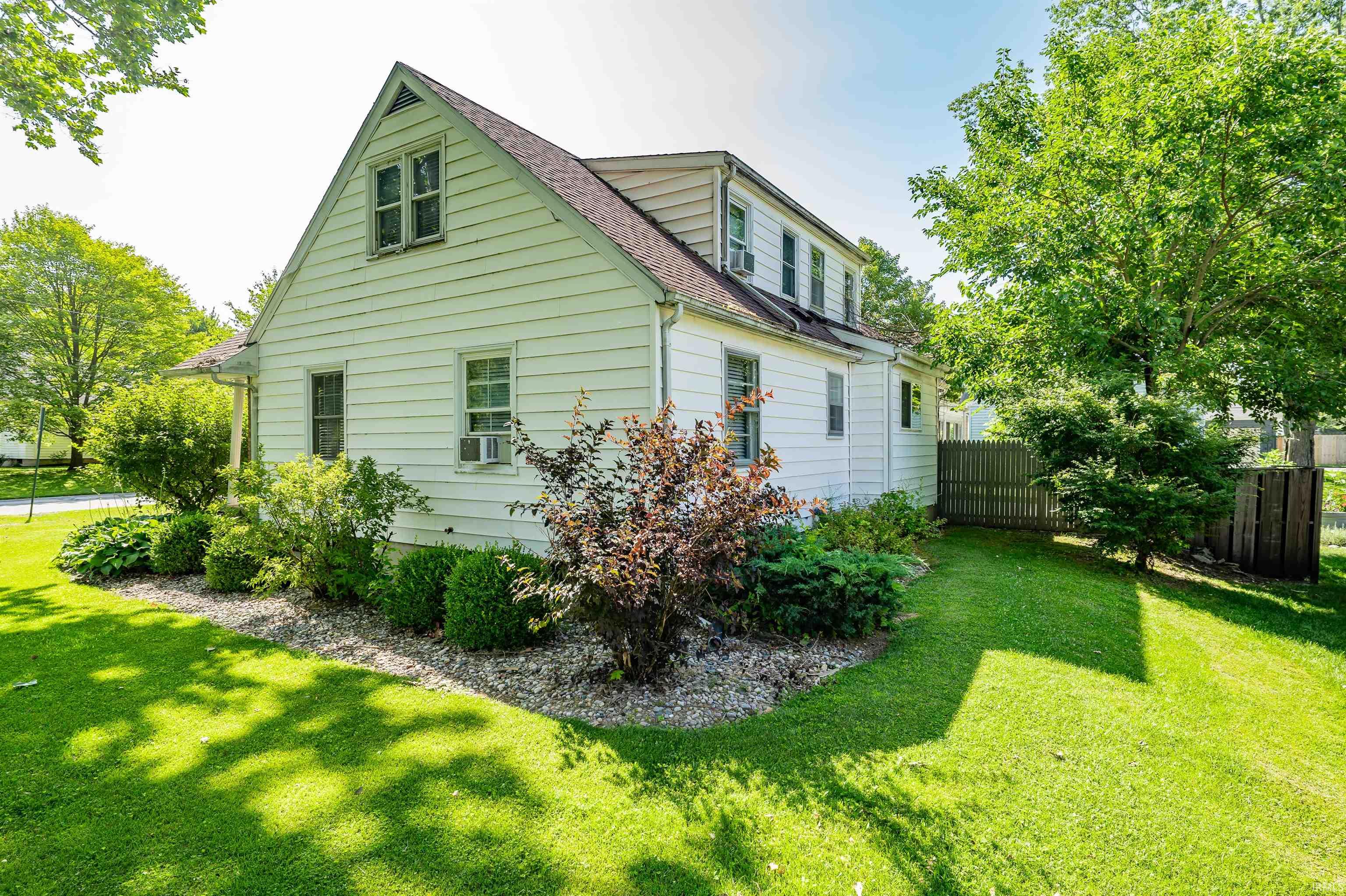 321 Oak Street