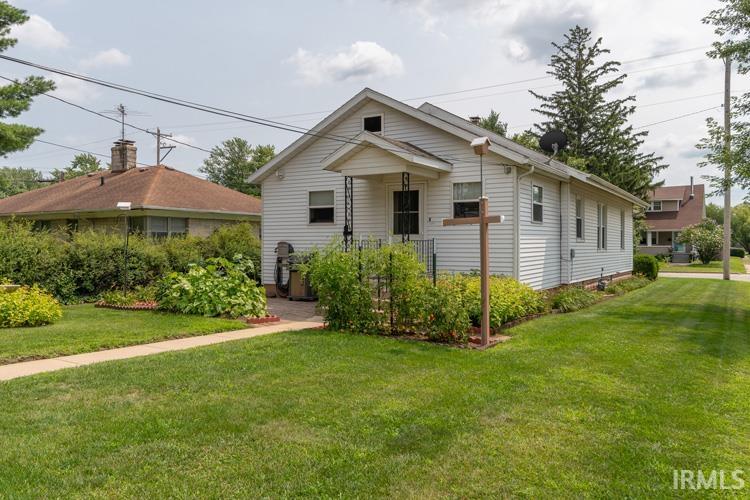 3301 Pleasant